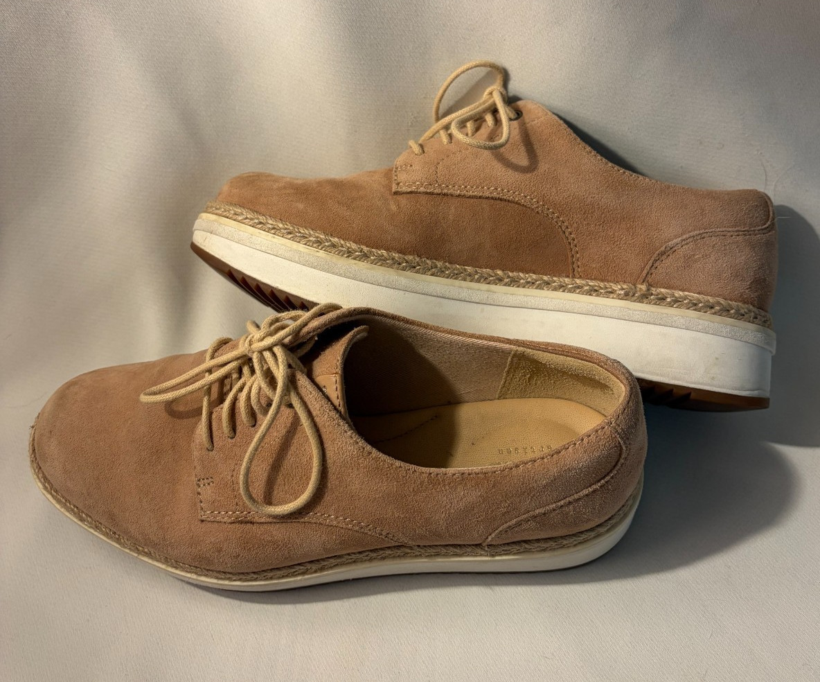 Clarks Artisan Womens Size 5 Tan Suede Platform Oxford Lace Up Shoes EUC
