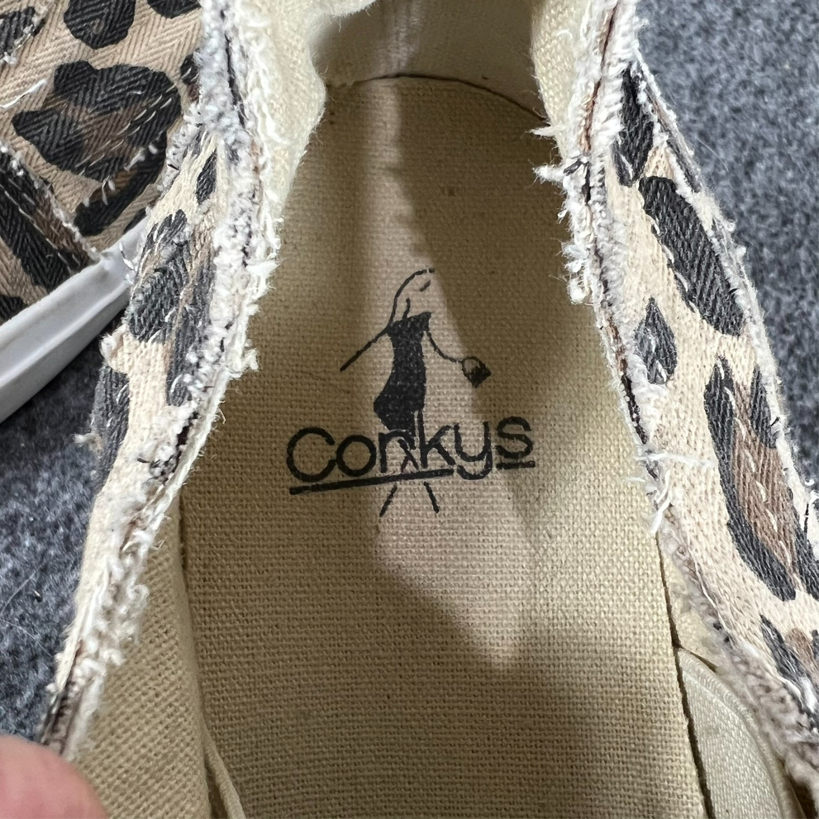 Corkys Babalu Leopard Print Sneakers Shoes Women’s 9 Slip On Low Top