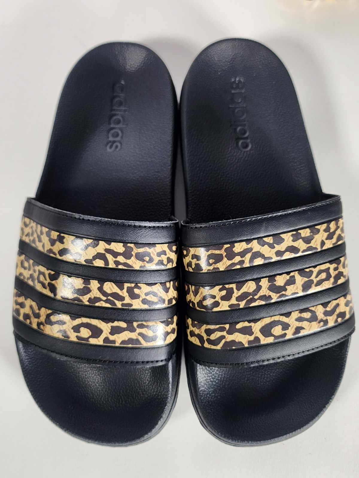 Adidas Adilette Comfort Slides Leopard Print Black Women’s Sandals Size 7