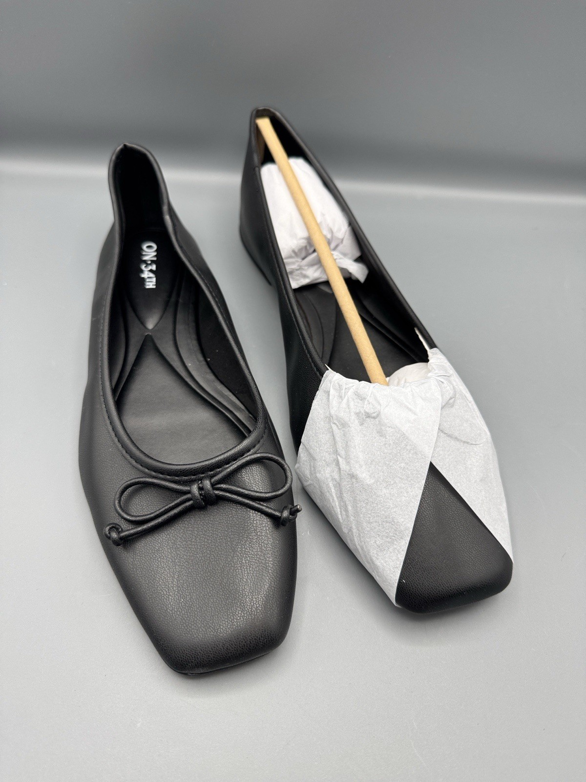 On 34th Naomie Ballet Flats for Women, Black Smooth Size 10.5
