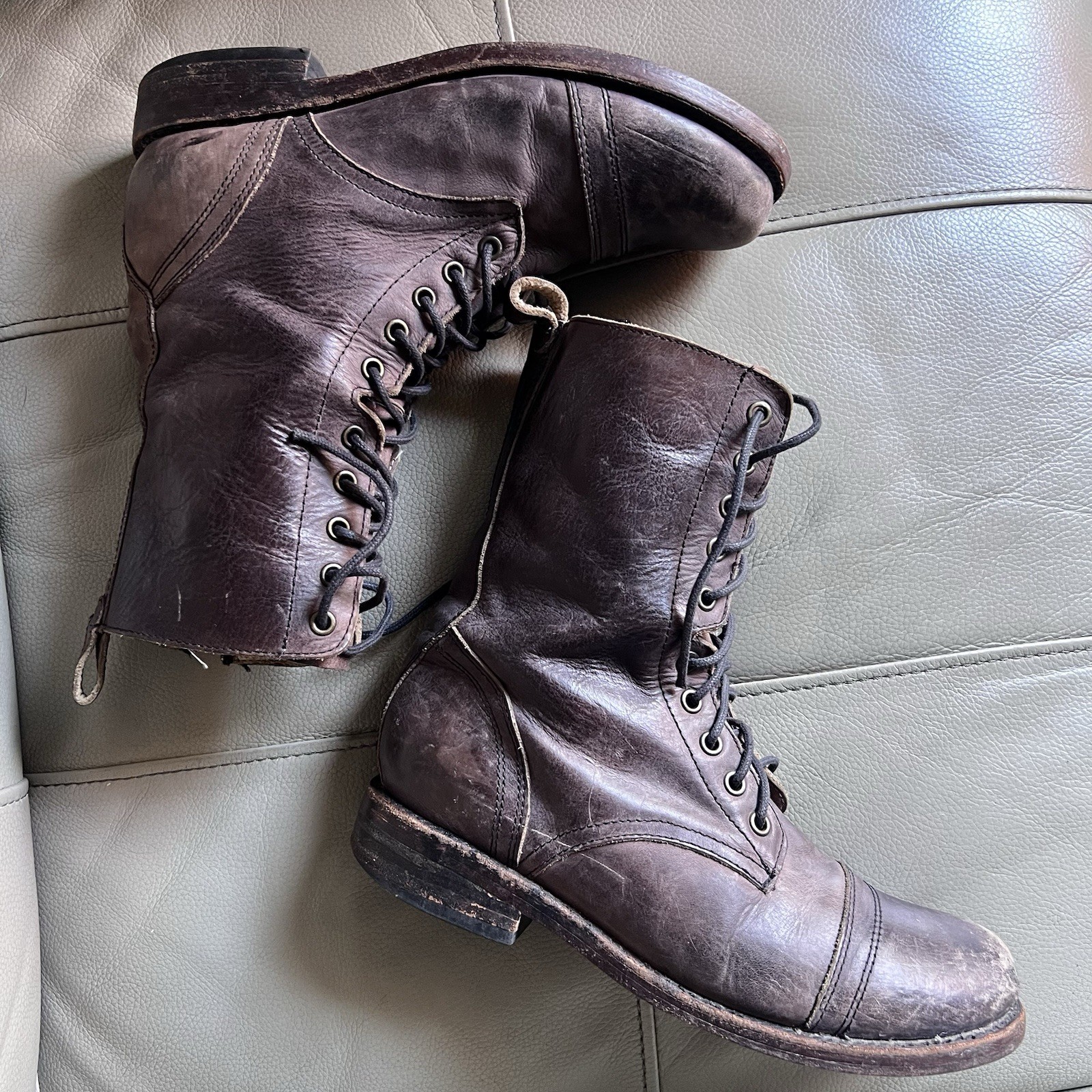 Freebird by Steven CHASE Boots Sz 9 Combat Distressed Lace Up Grunge Biker Moto