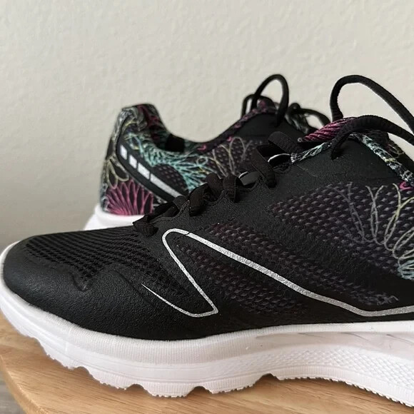 FILA Memory Panorama 8 Air Mesh Sneaker – sz 12 m 735008
