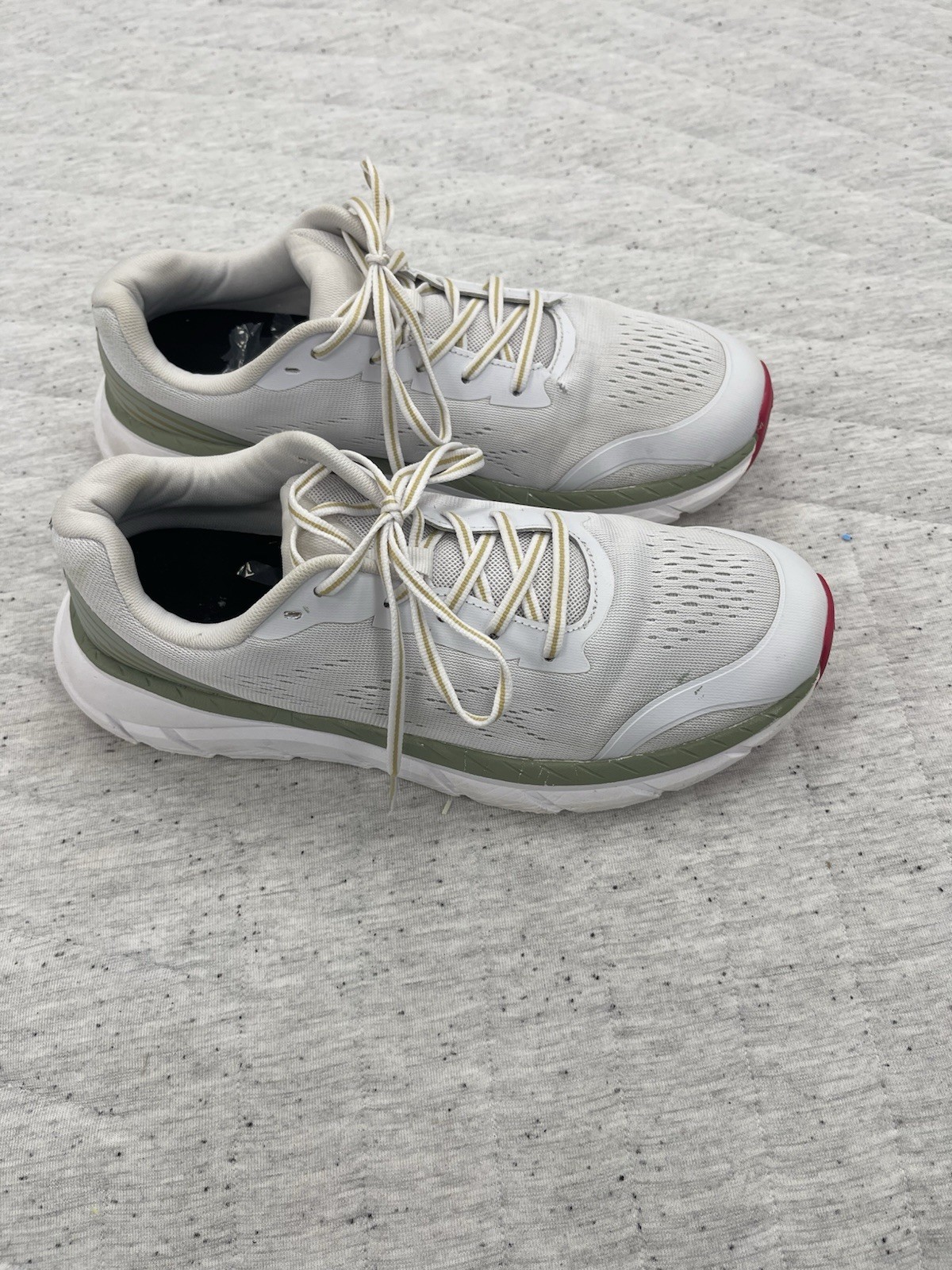Avia Women’s Hightail Model Sneaker Ladies Size 11