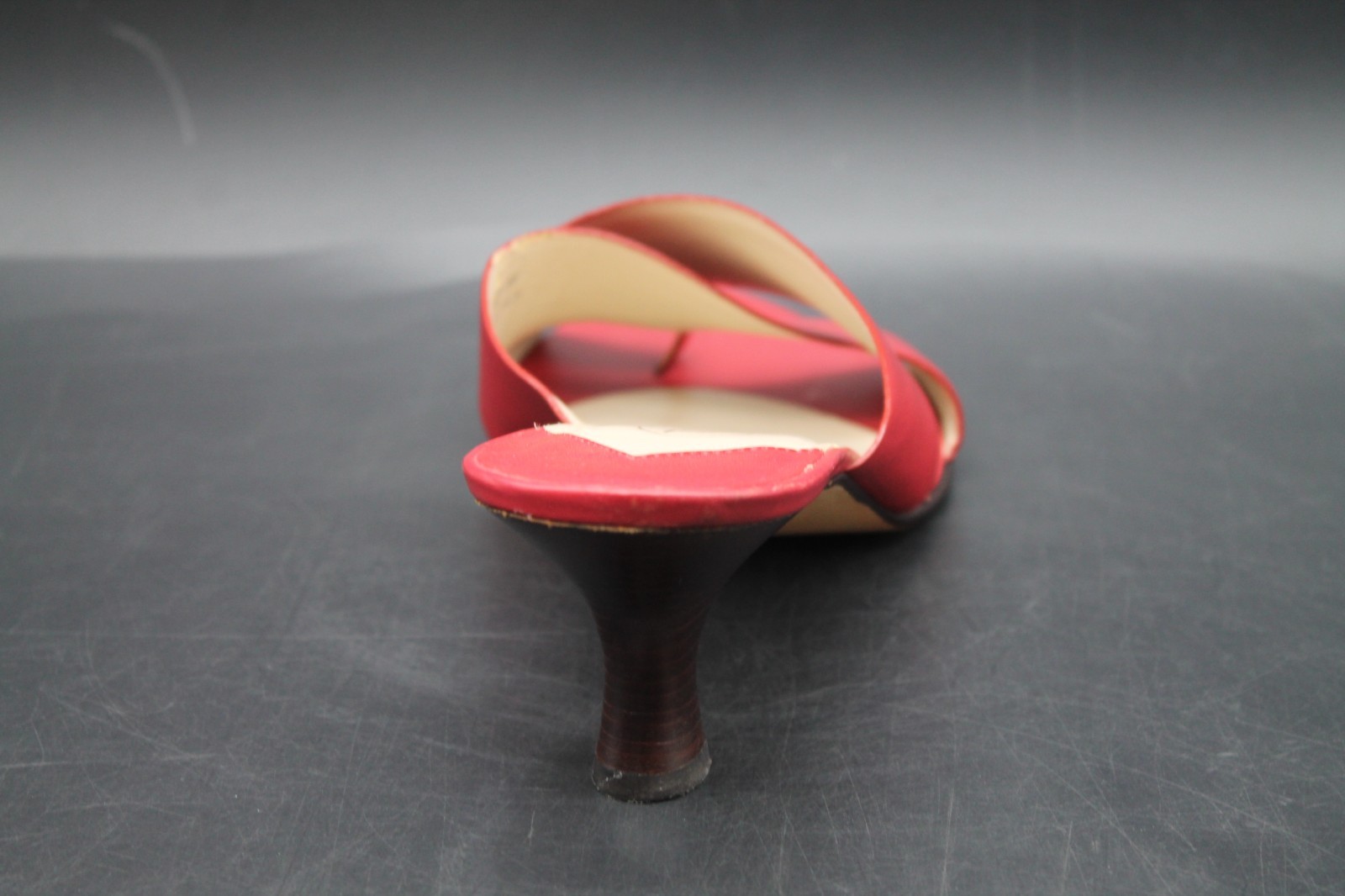Talbots Red Leather Toe Loop Slide Kitten Sandals Women’s Size 8B Made In Brazil