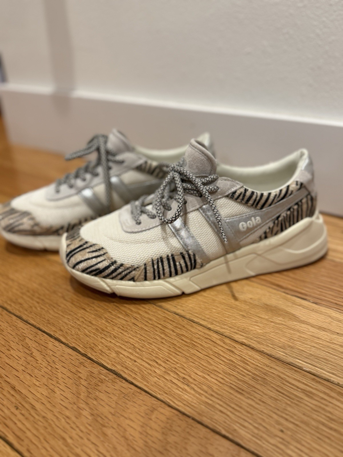 Gola Women’s Eclipse Safari Sneaker Size 7