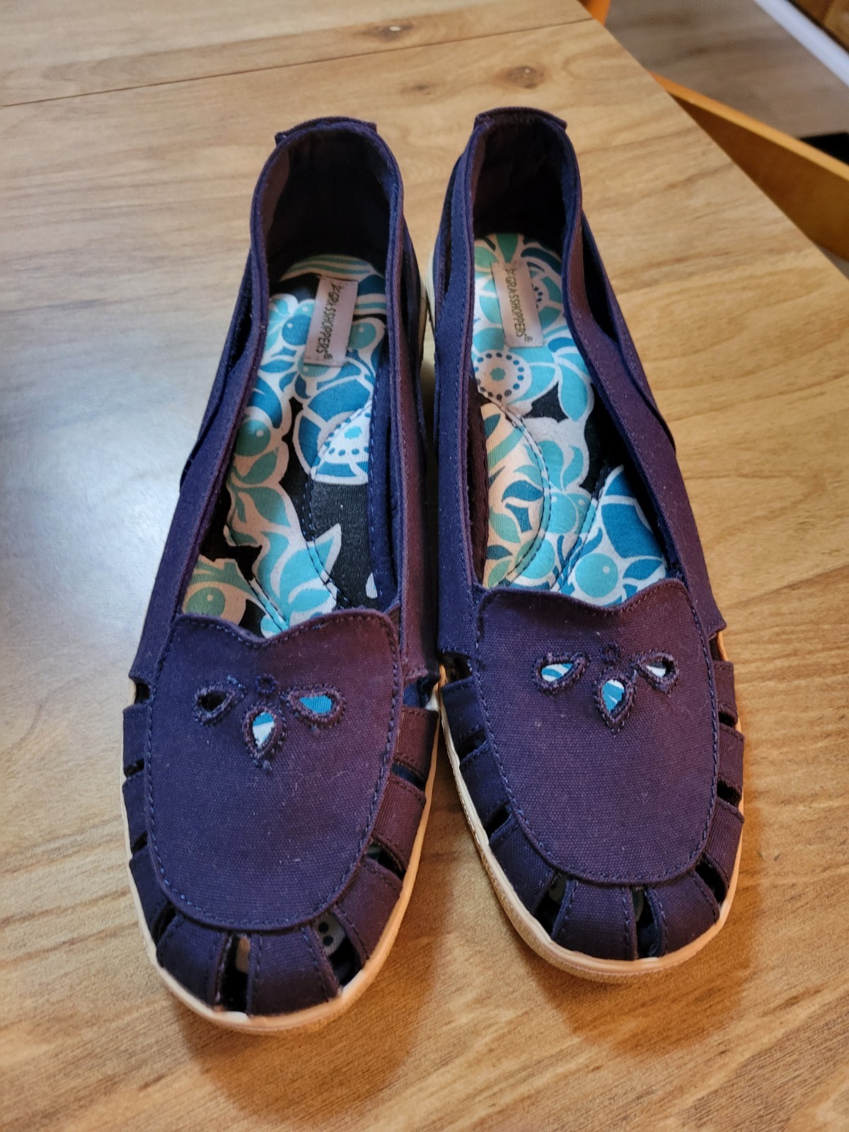 Slingback Ventilated Shallow Toe Wedged Flats By Grasshopper Sz 9M VERY CLEAN