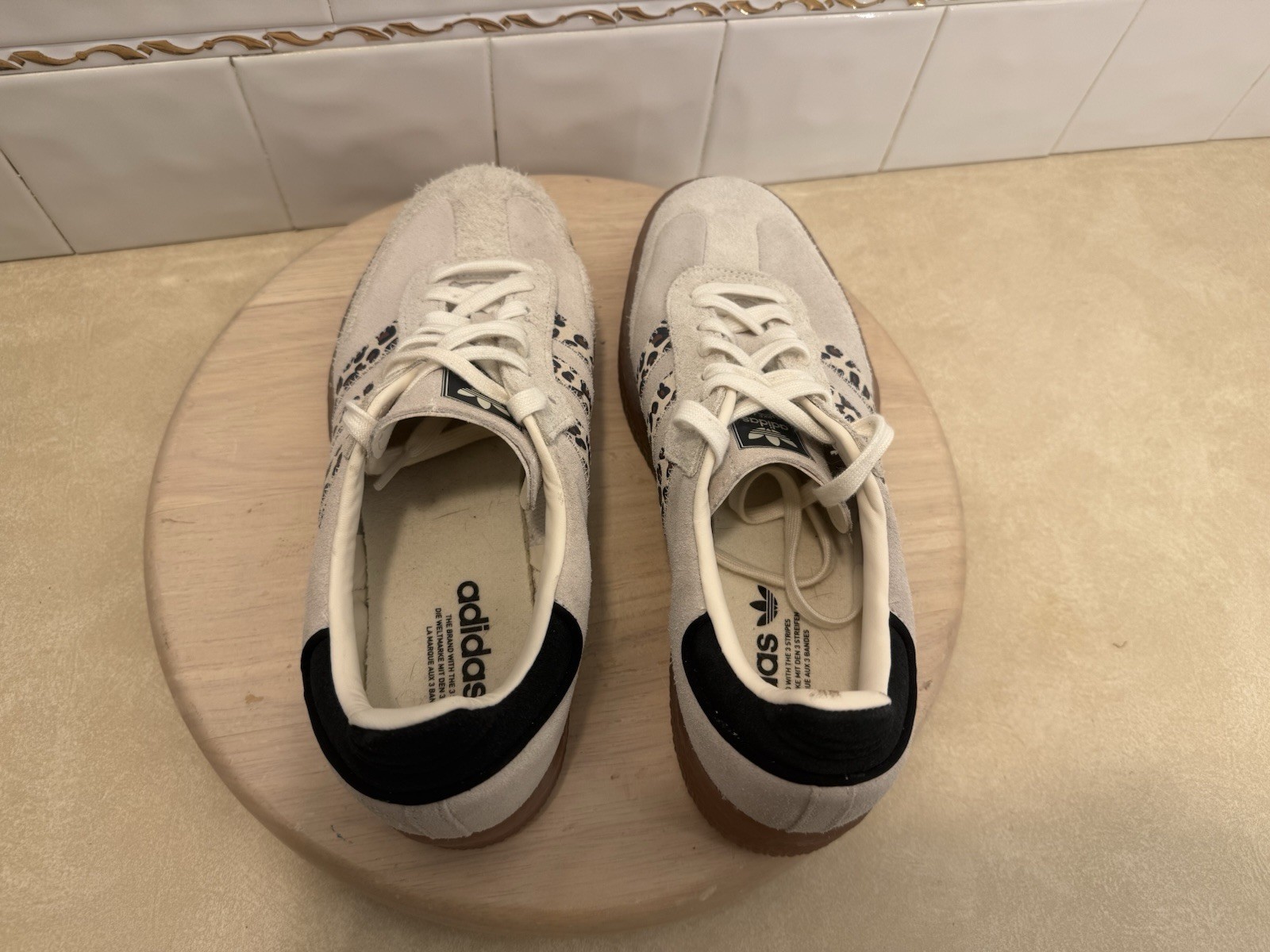 ADIDAS Women’s Samba Sambae Cream Leopard Shoes JI4226 Gazelle S 10