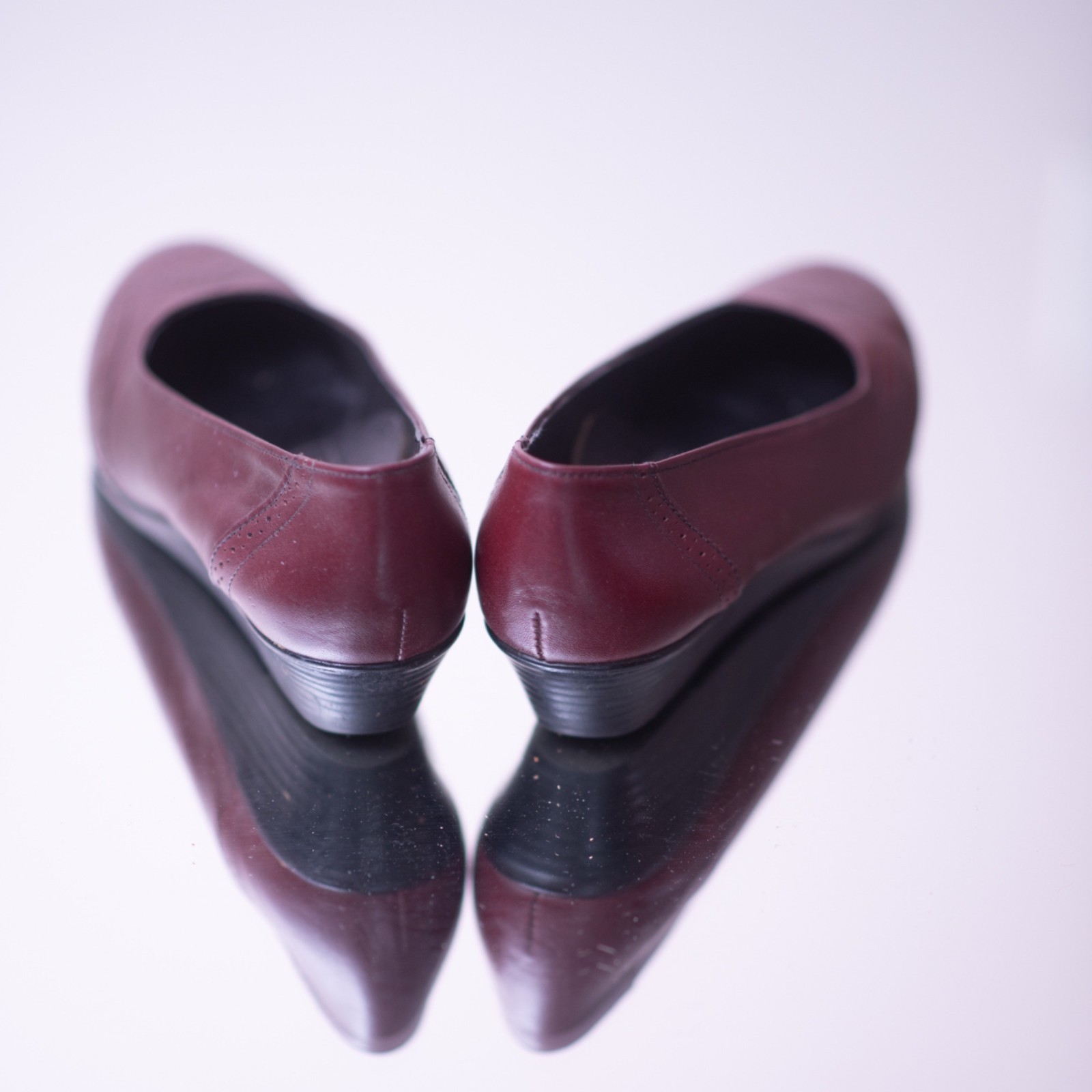 Vintage 80s Munro Christina Wine Pumps Womens 9 N USA Made Low Heel Officecore