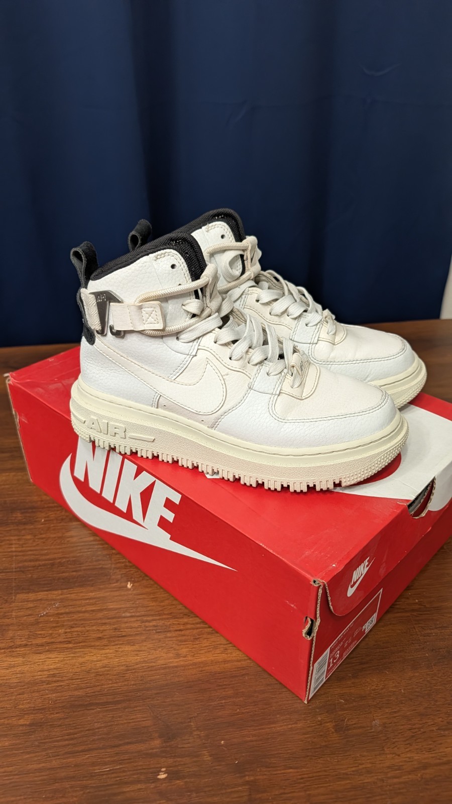 ​Nike Air Force 1 High Utility 2.0 Summit White Women’s Size 5.5 DC3584-100