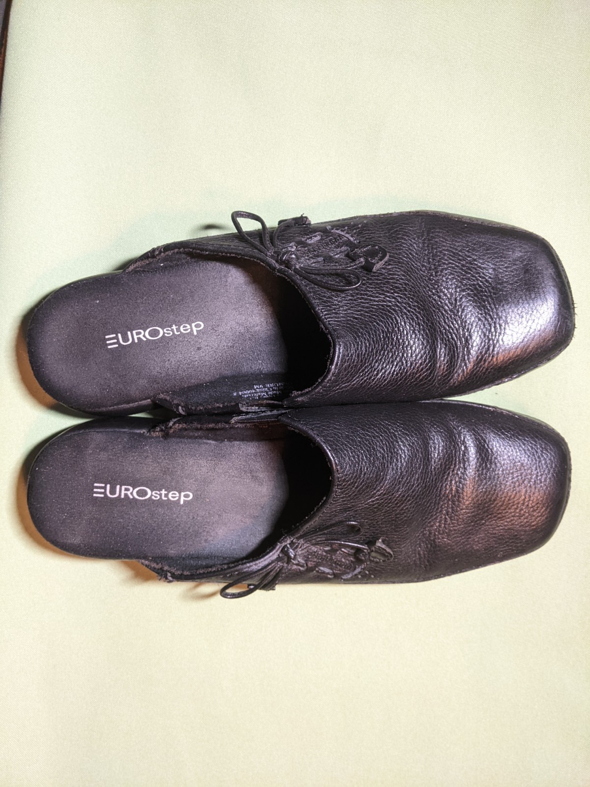 Eurostep Demure Black Leather Mules Womens size 9 M Used Good