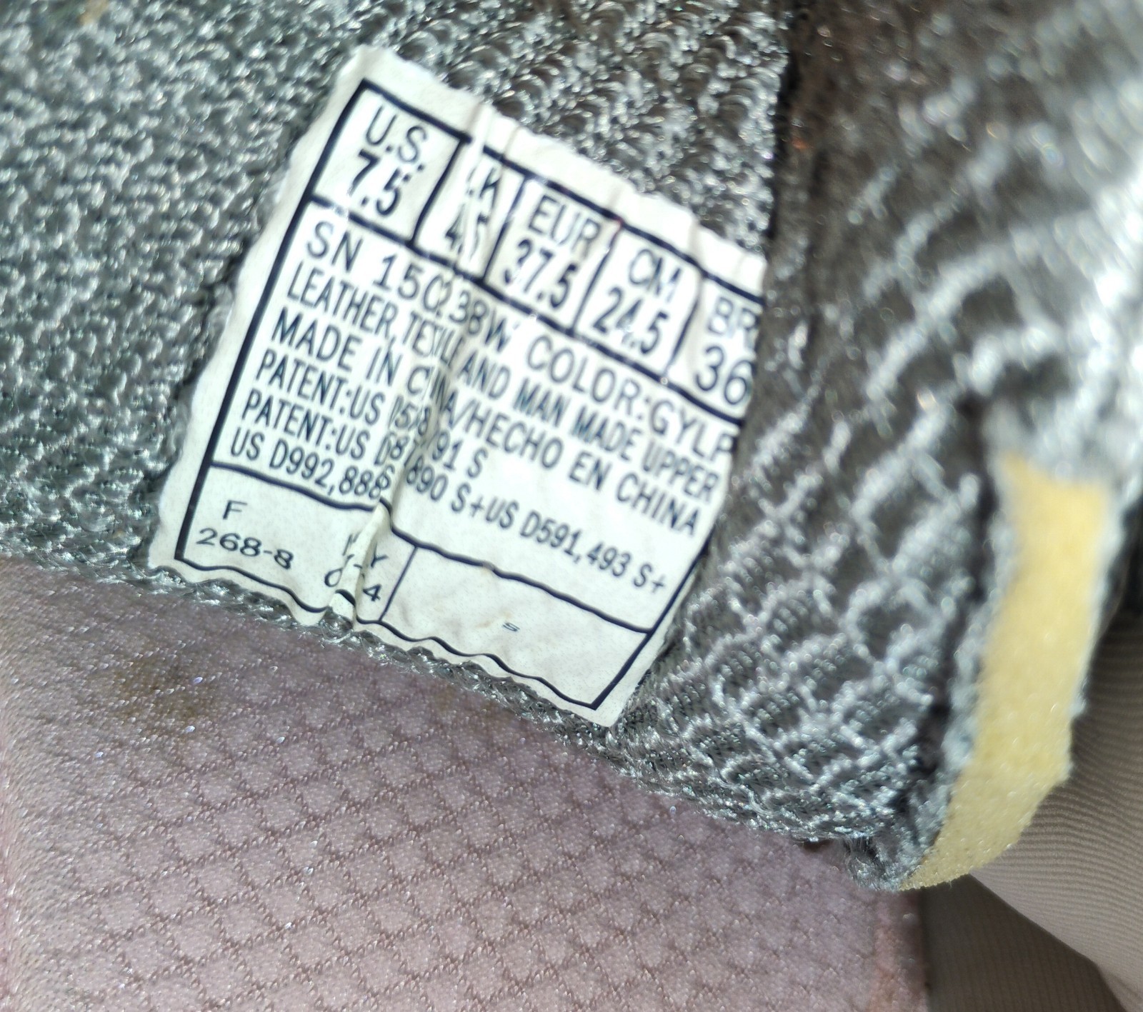 ​SKECHERS Hands Free Slip Ins DLites Wide Fit 7.5 Women Grey Memory Foam Sneaker