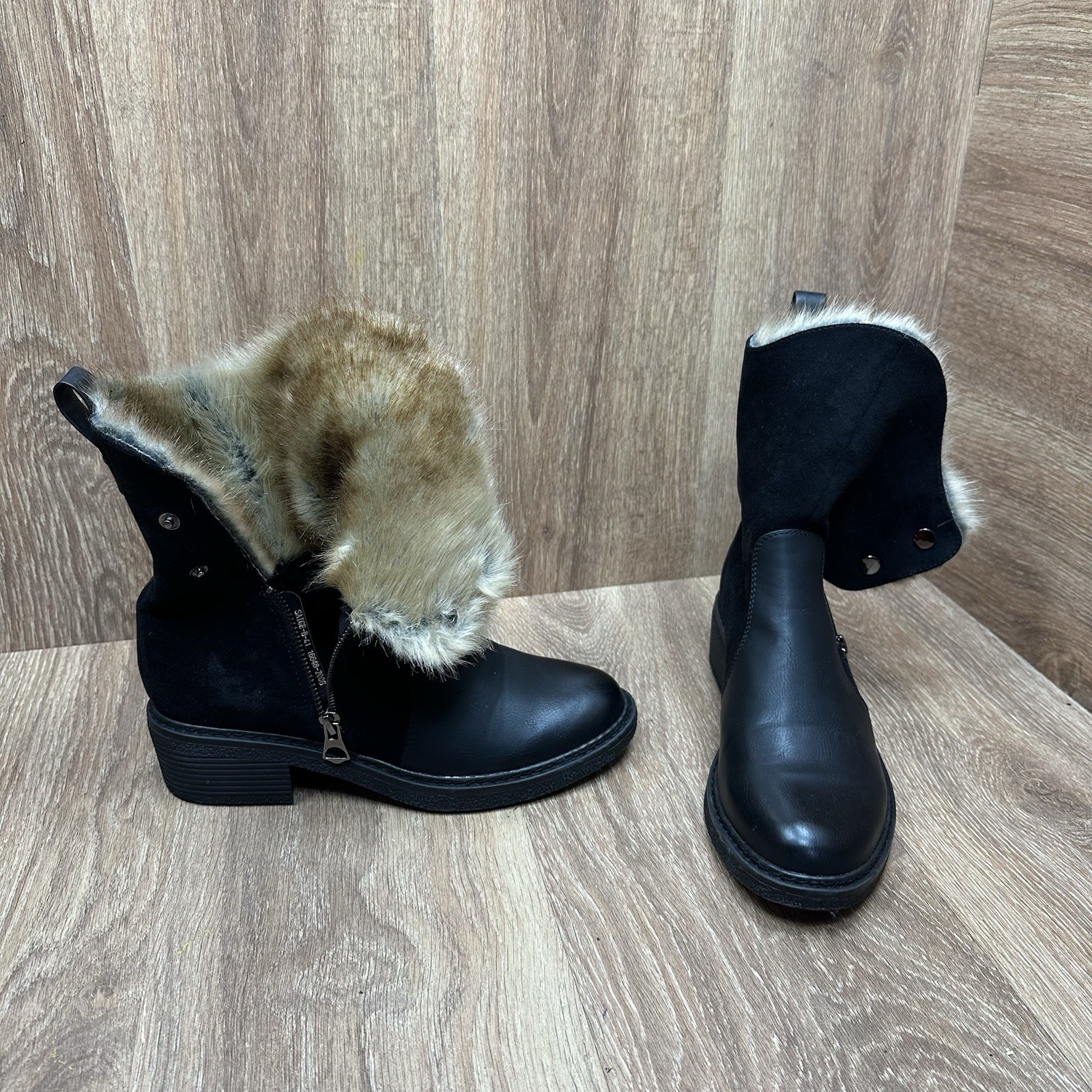 Patrizia by Spring Step Women’s Black Faux Fur Trim Ankle Boots EU 41 US 8