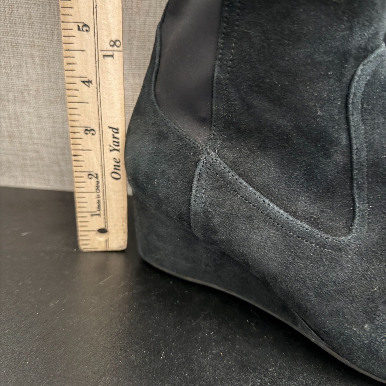 Rockport Knee High Boots Women’s 6.5 Black Suede Stretch Calf Wedge Heel Comfort
