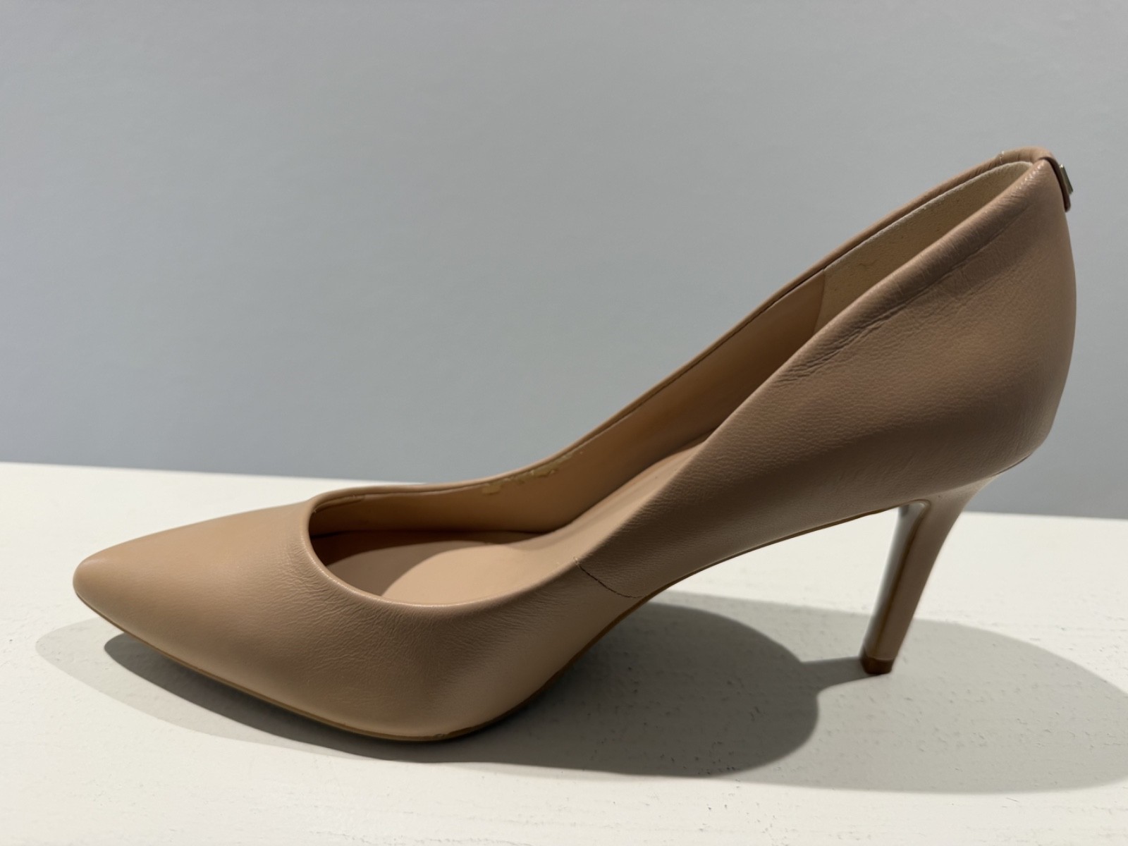 KARL LAGERFELD PARIS Royale Leather Stiletto Pumps – Nude – Size US 7.5 / EU 38