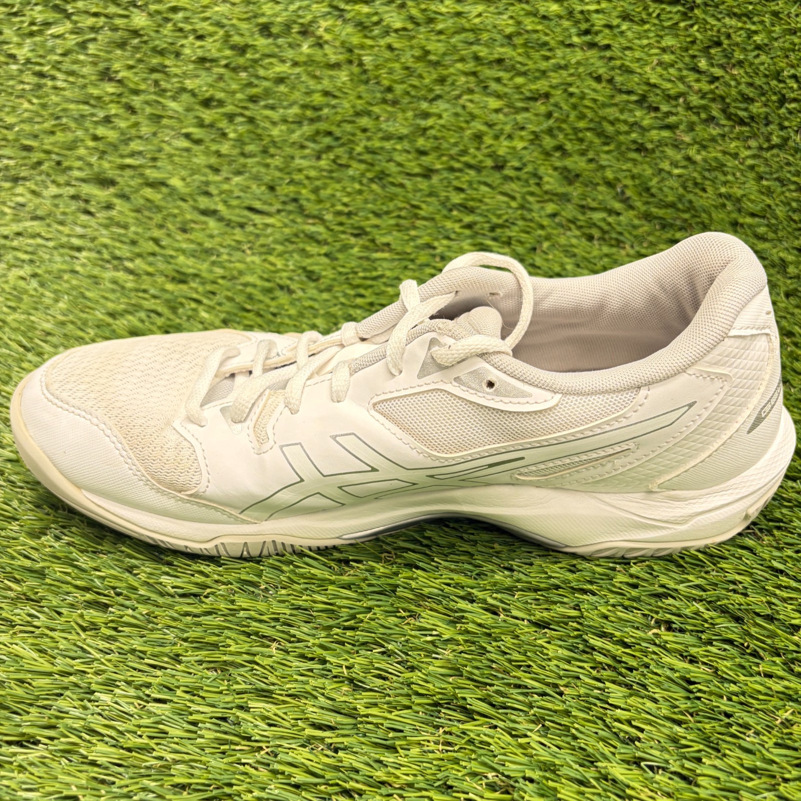 Asics Gel-Rocket 10 Womens Size 9.5 White Running Volleyball Shoes Sneakers