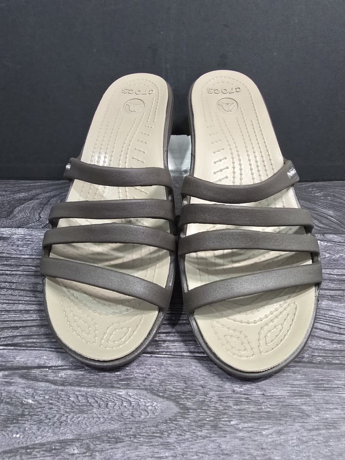 Crocs Rhonda Strappy 14706 Brown Low Wedge Slip On Sandals US Women’s 8