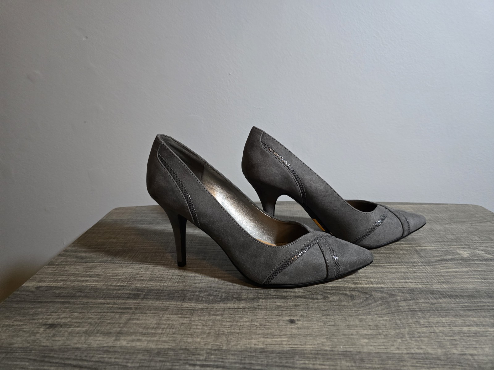 Kelly and Katie Women’s Gray Stiletto Heels Size 7