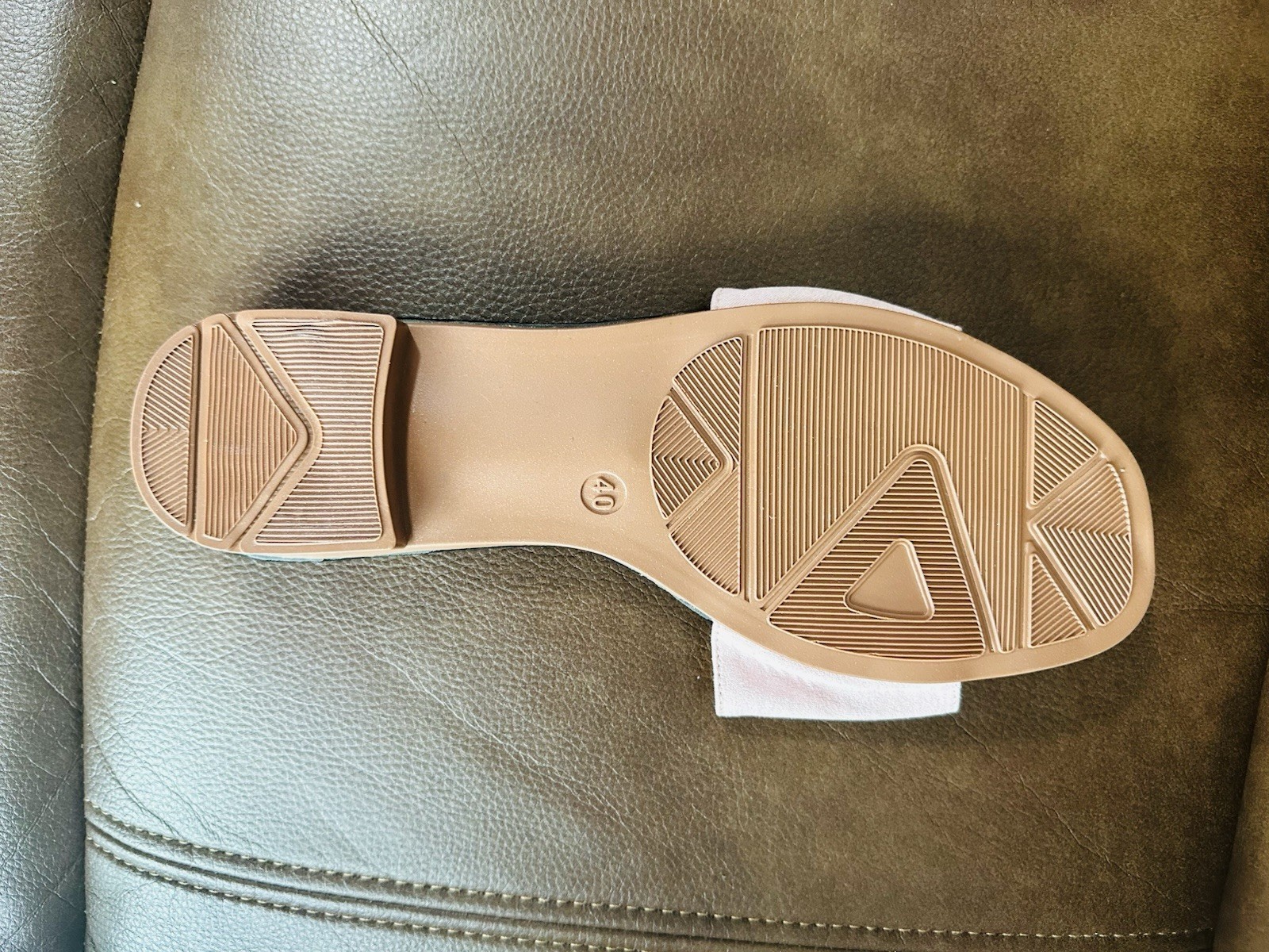 Alo Women’s Black/Pink Logo Slide Sandals Open Toe Slip-On US 10