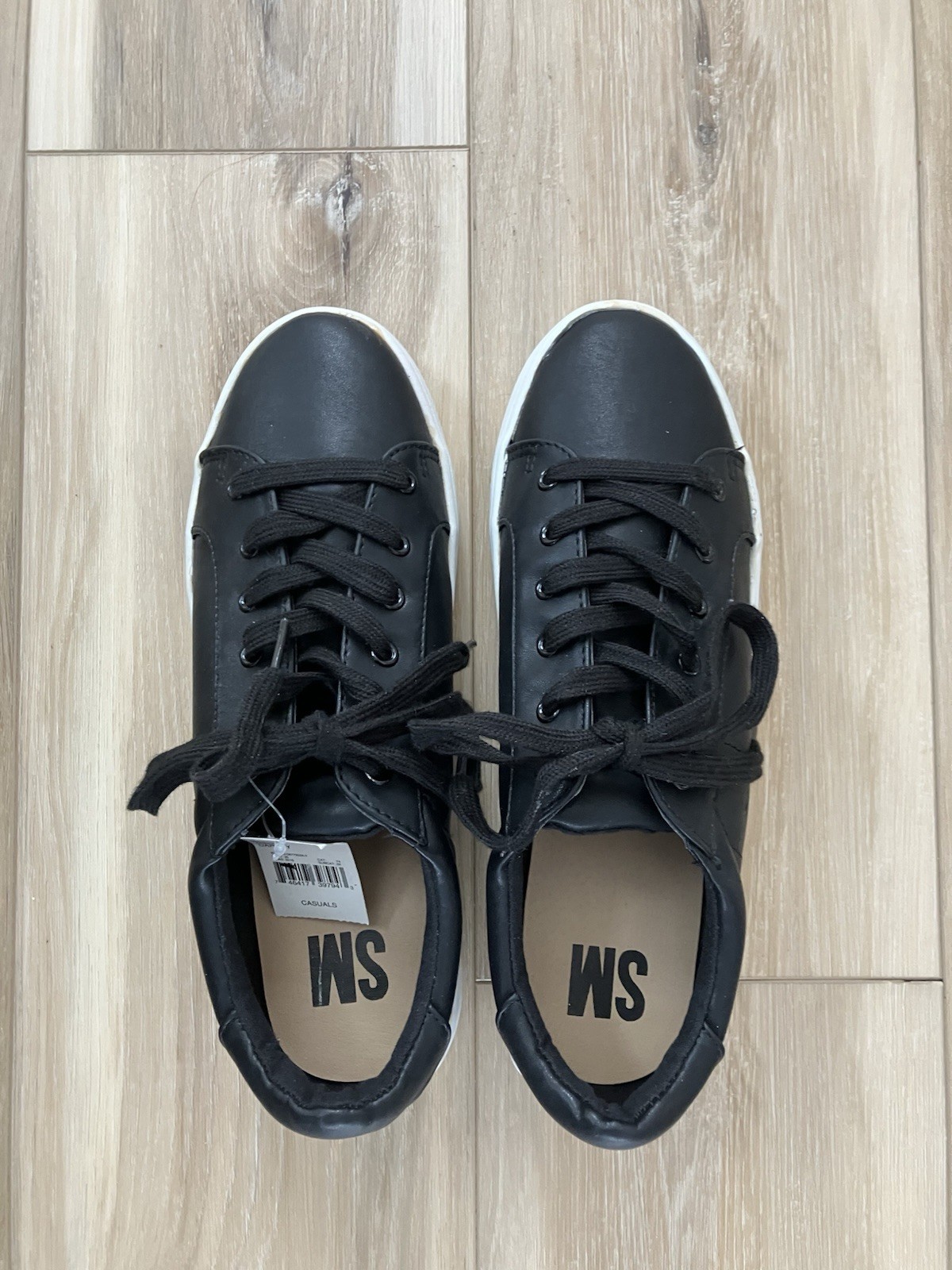 SM Womens 10 Black Casual Lace Up Platform Sneakers «Darcey» Model NWT READ
