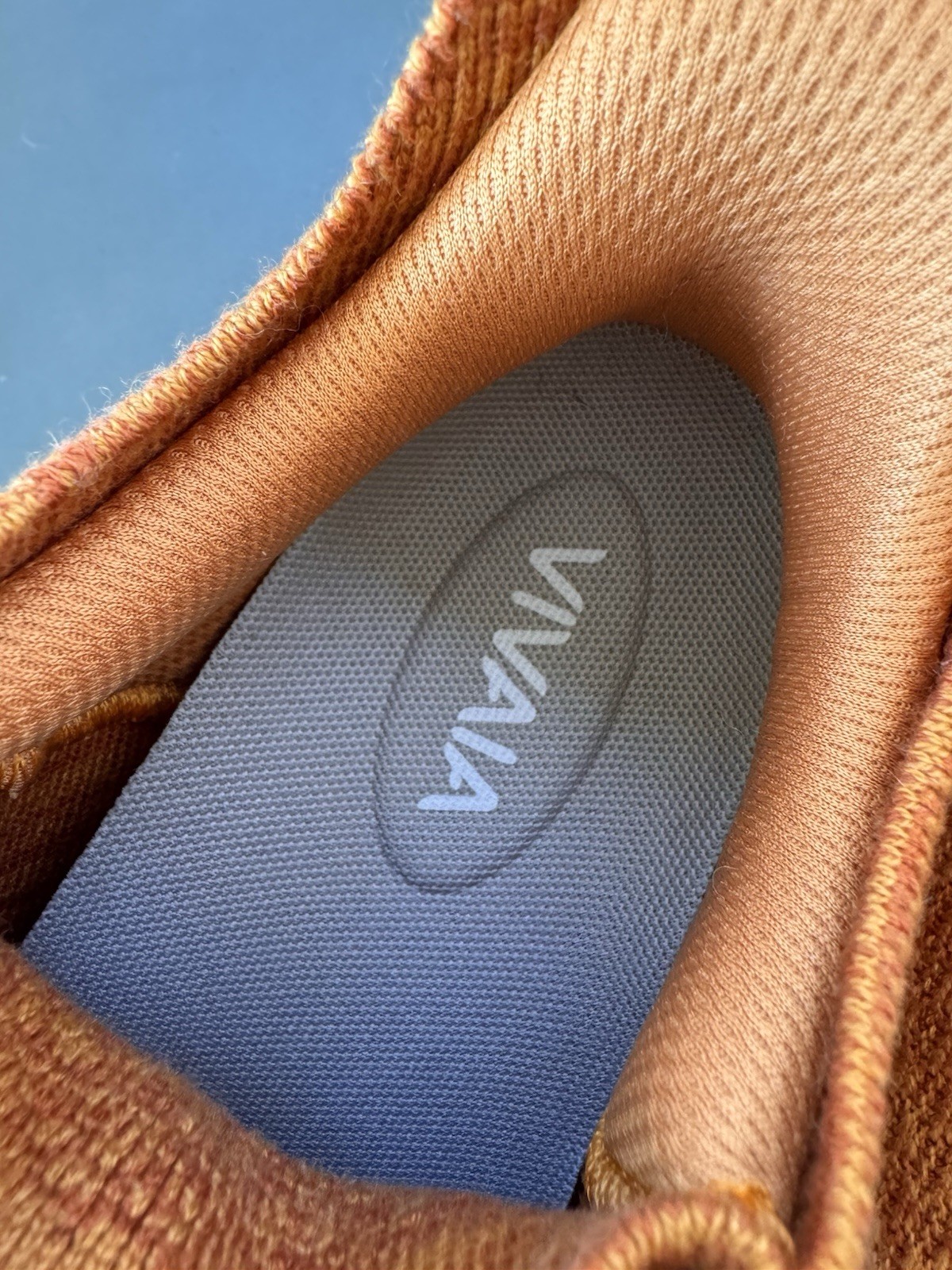 Vivaia Women’s Urban Wool ‘Apricot’ Orange Running Shoes Sneaker Size 35 Urban