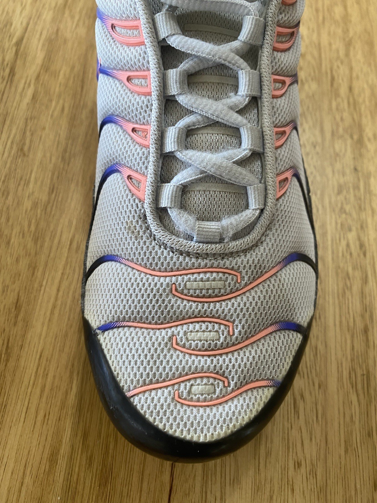 Air Max Plus Tuned TN (GS) Platinum Violet Lava Trainers 718071 007 W8.5 / 7Y
