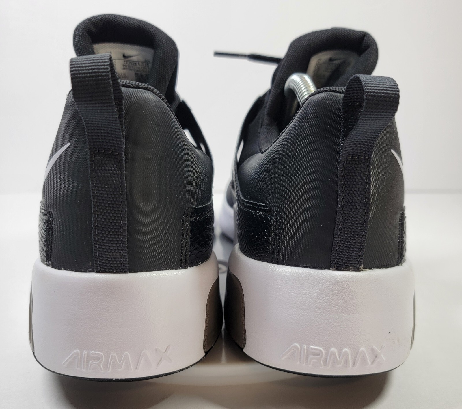 Nike Air Max Bella TR 5 Running Shoes Women’s 11 Black White Charcoal DD9285-010
