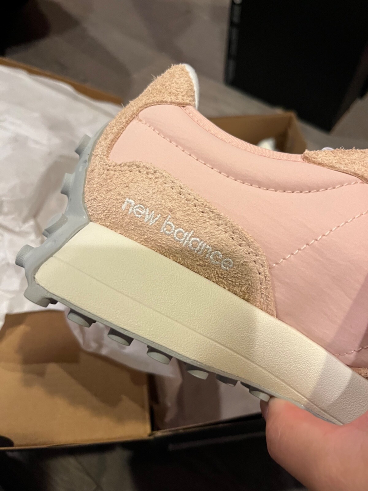New Balance 327 ‘Dark Vintage Rose Angora’ U327LN unisex adult size NWB