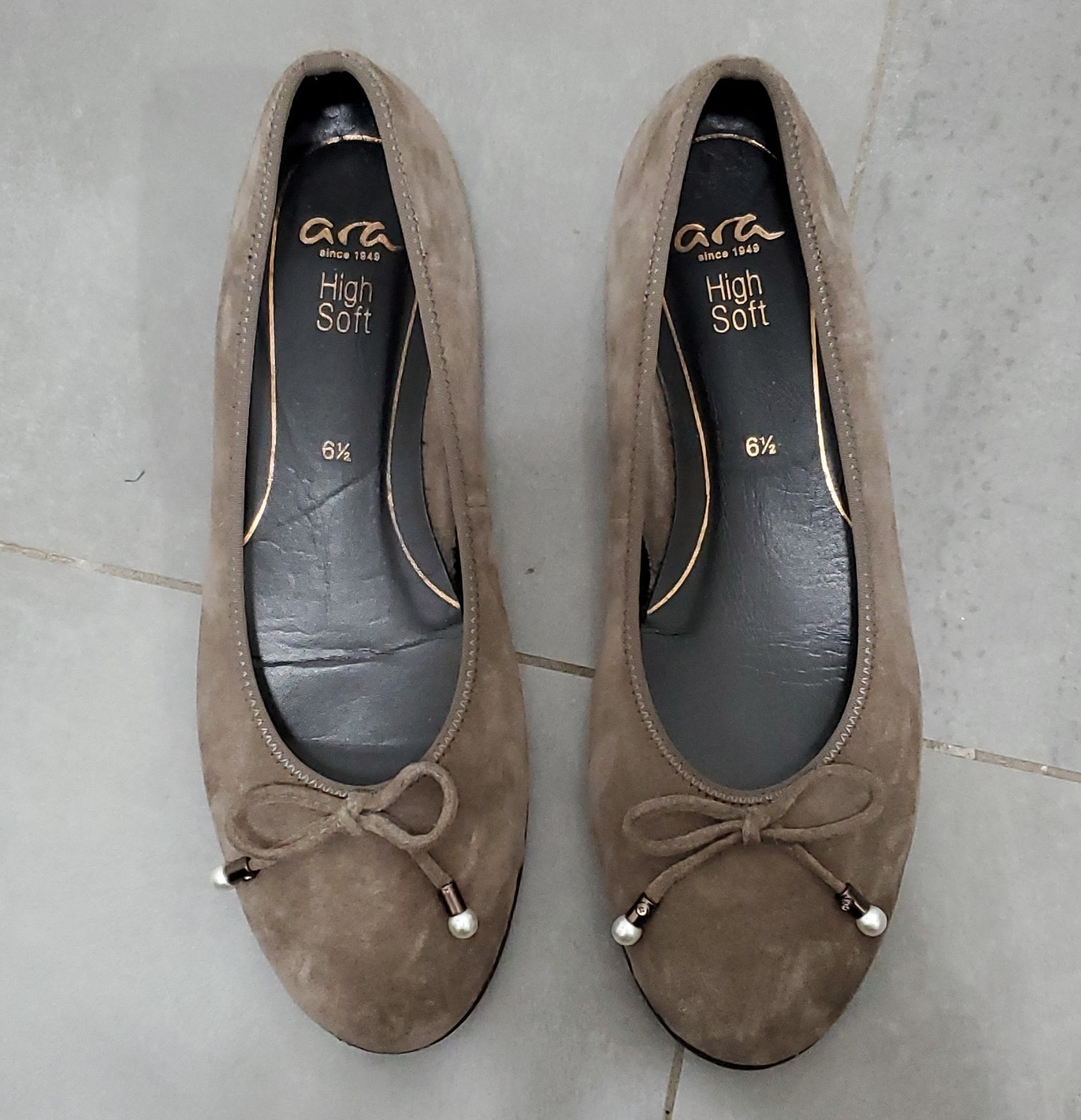 Ara High Soft Womens US 9 Dark Beige Suede Ballet Flats Bow Round Toe Comfort