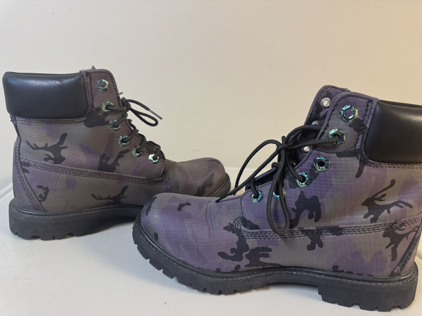 Timberland A25E3 A3940 Women US Size 7.5 Purple Camo Boots 6″ Premium Fabric