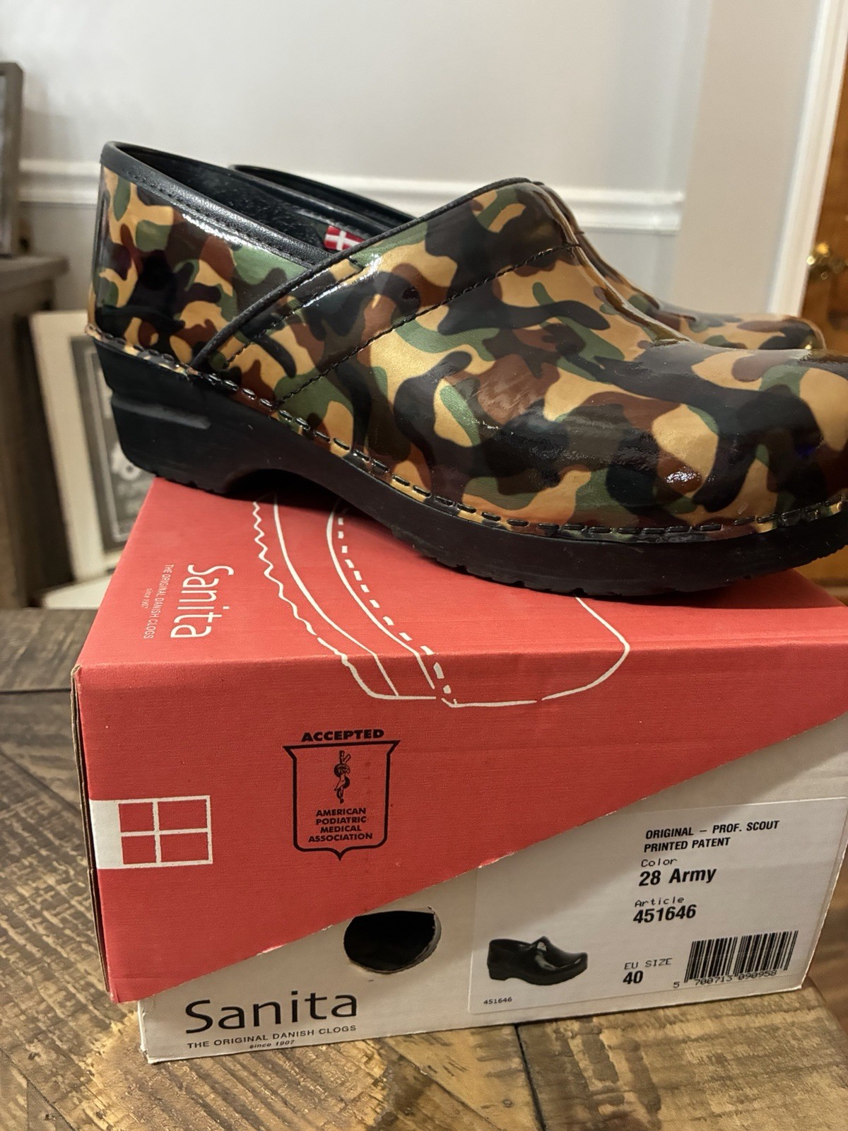 Sanita Professional Scout Camouflage Leather Clogs Comfort Slip Resistant US 9