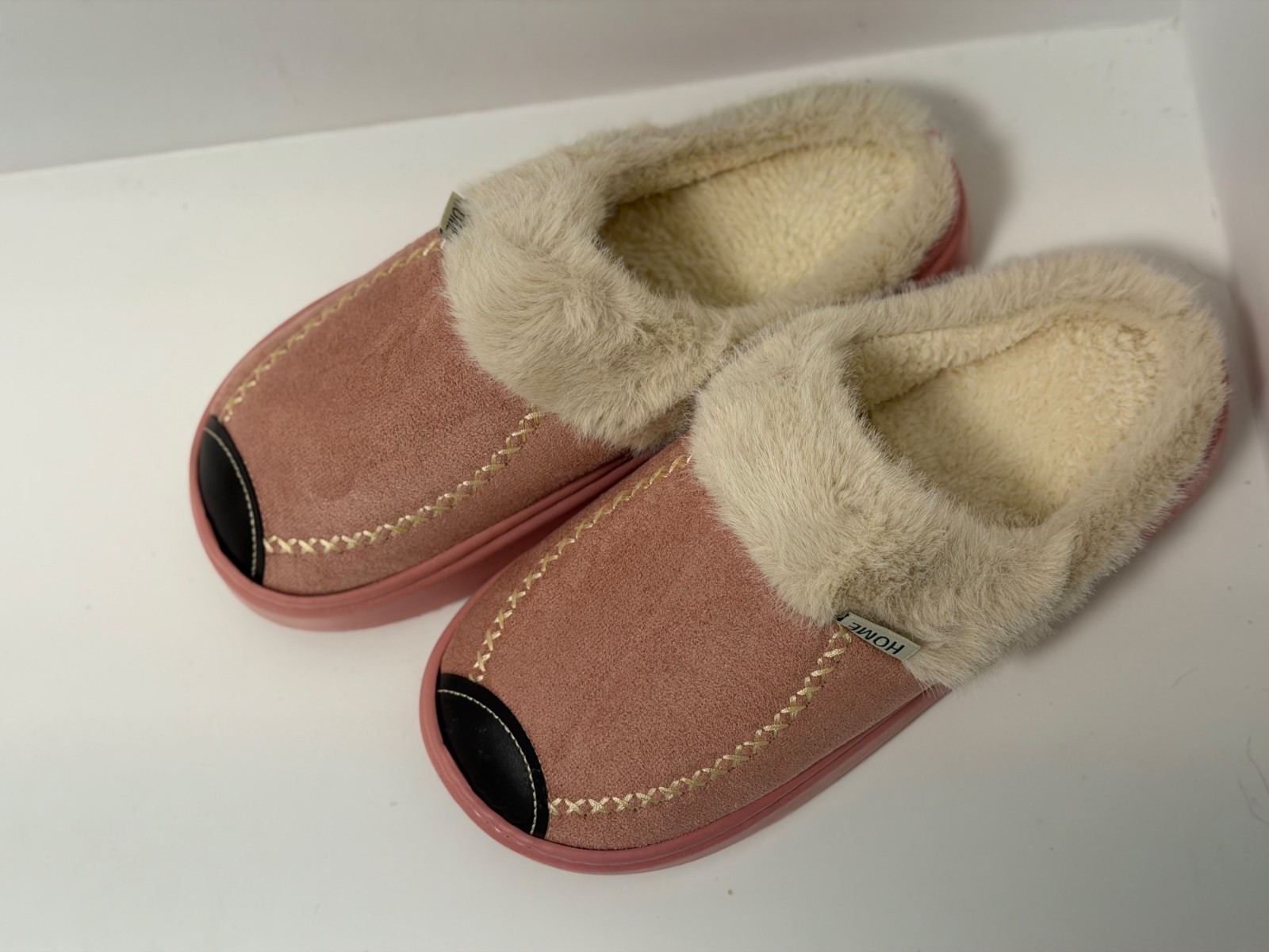 Women’s Fuzzy Slippers Warm Plush Lining Non-Slip Lightweight House Shoes Indoor