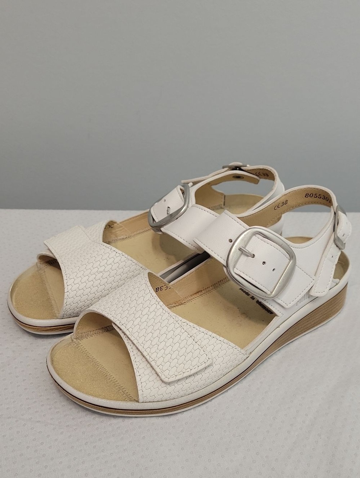 Finn Comfort Germany Waldi white comfort sandals womens size GR38 7.5 US