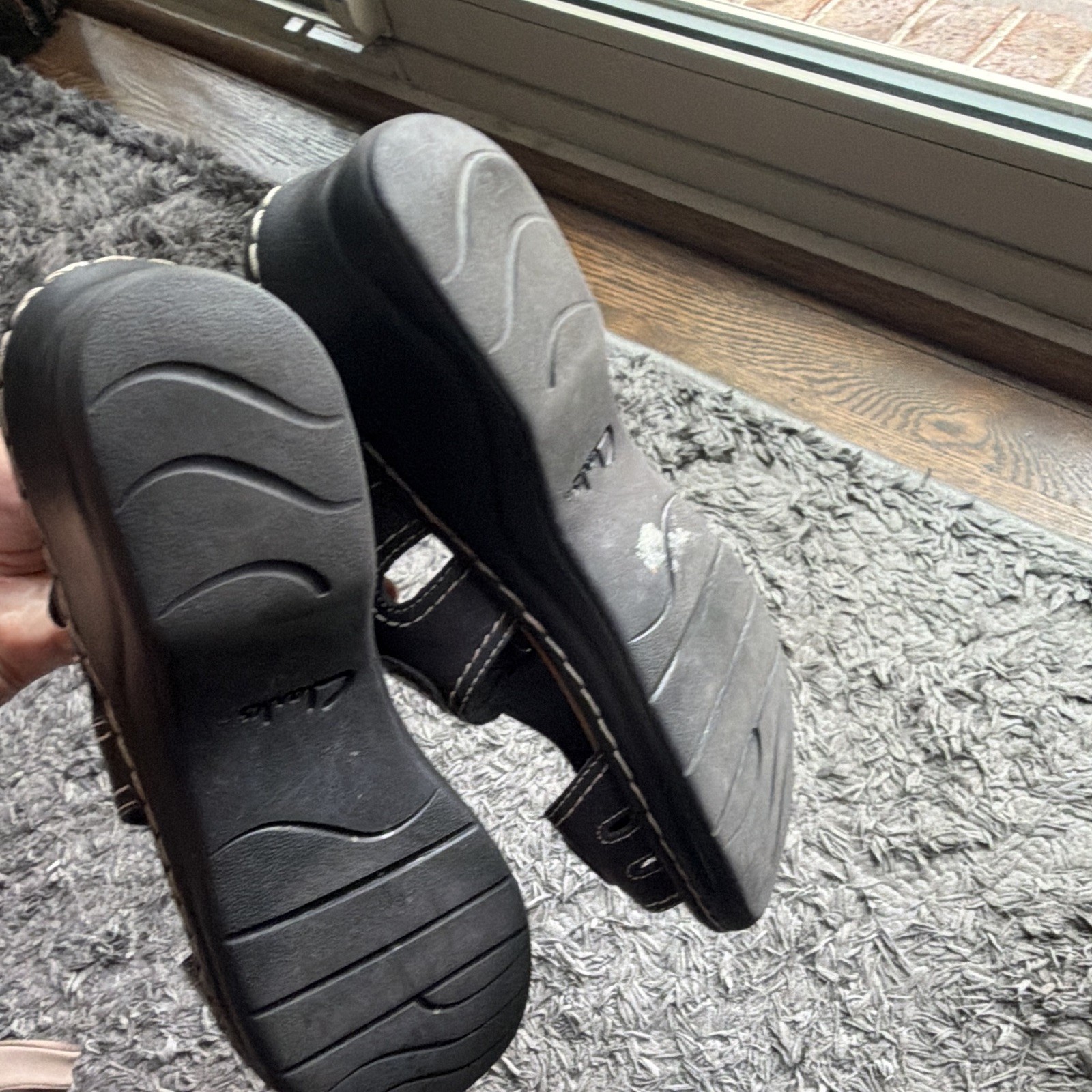Clark’s Bendables Navy Blue Leather Slip-on Sandels Size 8 1/2M