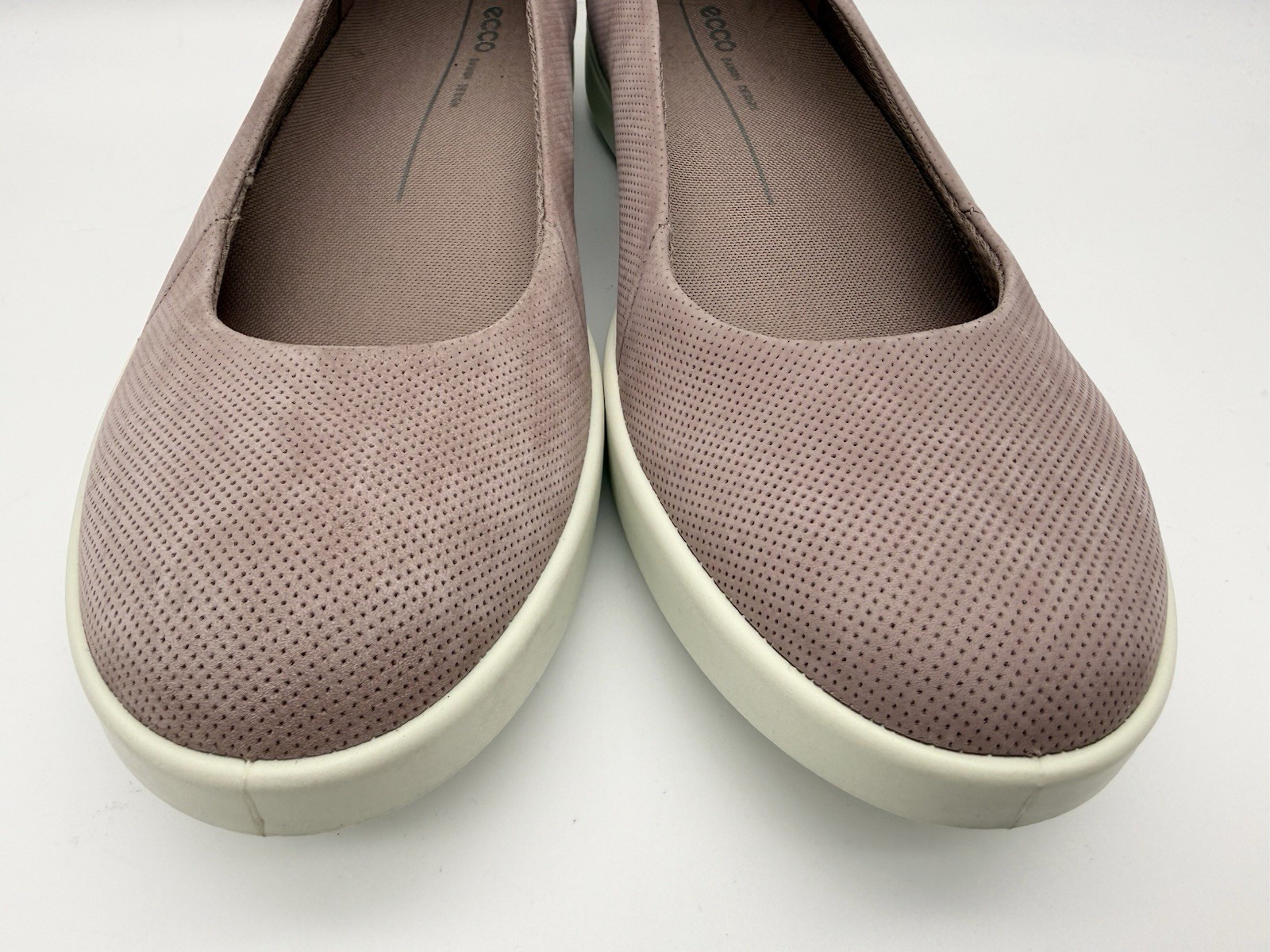 ECCO Women’s US 10/10.5 EU 41 Dusty Rose Suede Barentz Ballerina Slip On Flats