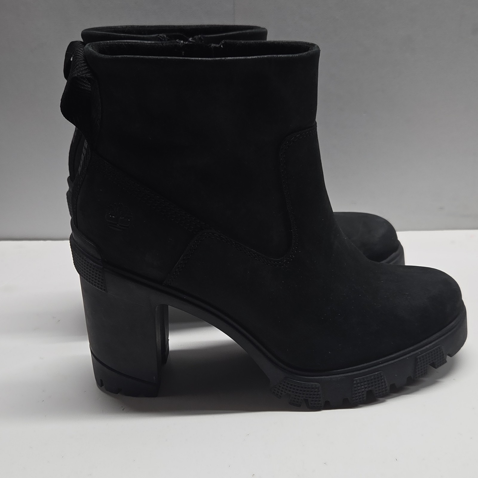 Timberland ReBOTL Women’s Black Leather Ankle Bootie Zip Round Toe US 7