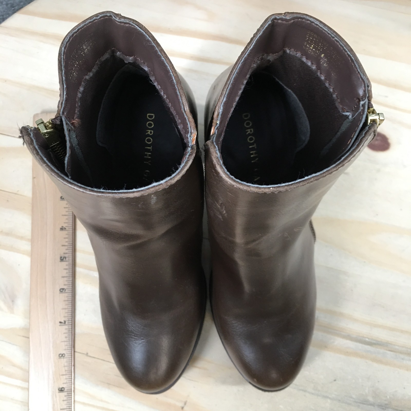 Dorothy Gaynor Boots Womens 23.5 US 6 Ankle Bootie Brown Side Zip Comfort Block
