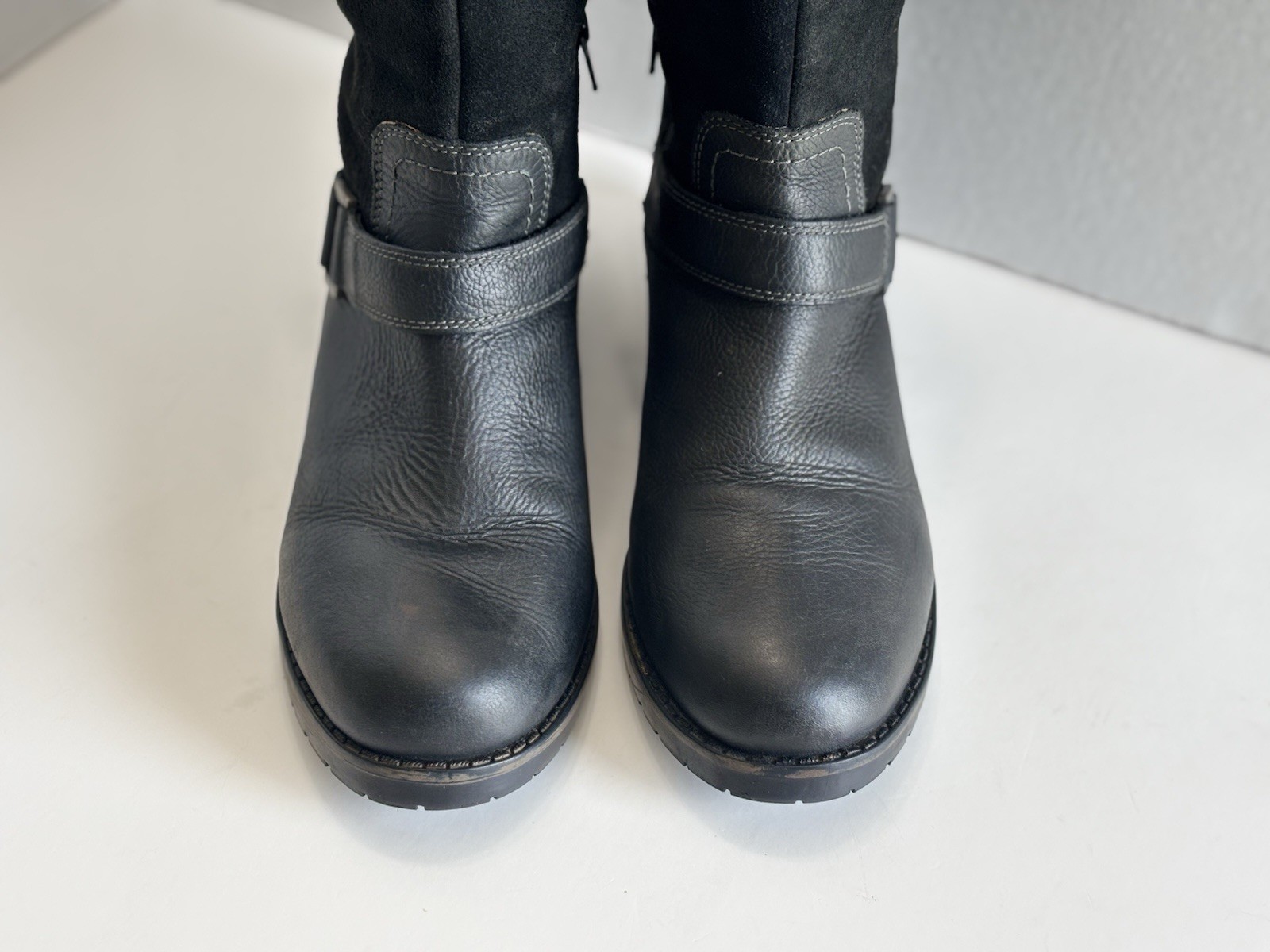 WRANGLER Women’s 7.5 Black Leather Strap Buckle Lined Moto Biker Ankle Boots