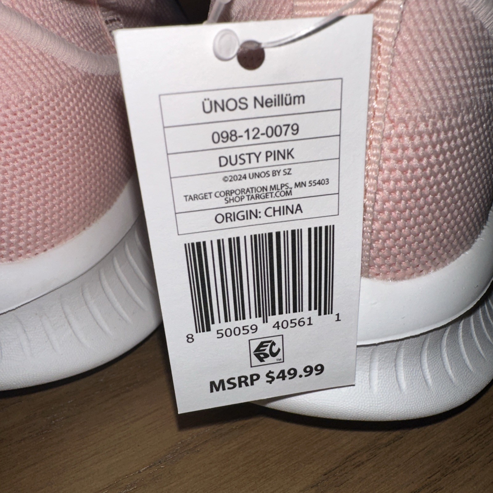 UNOS by Sz Nellum Dusty Pink Stretch Sneakers sz M 8/9 – W 9.5/10.5 – NWT