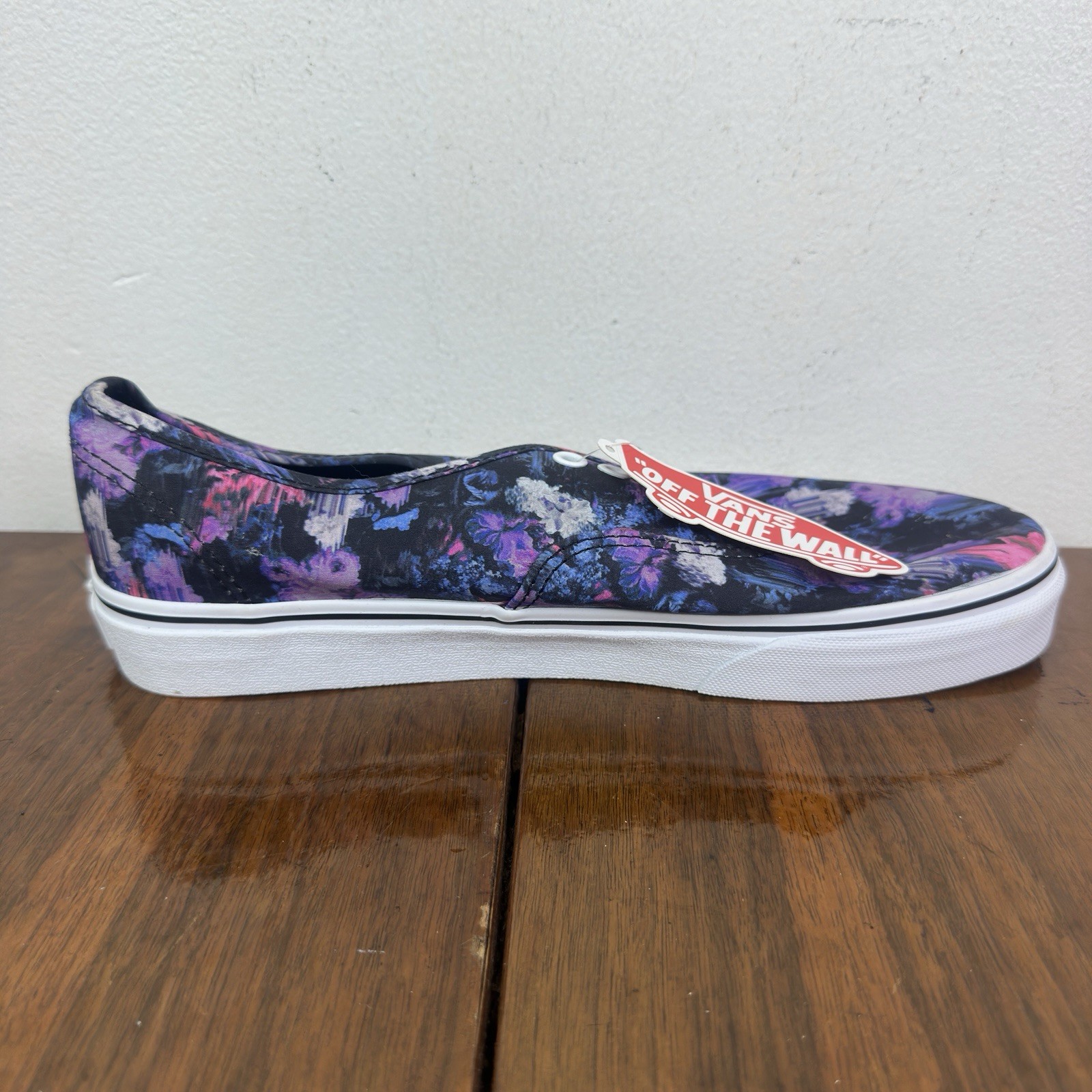 Vans Authentic Warped Floral Black canvas sneaker shoes Men’s 8.5 Women’s 10 NEW