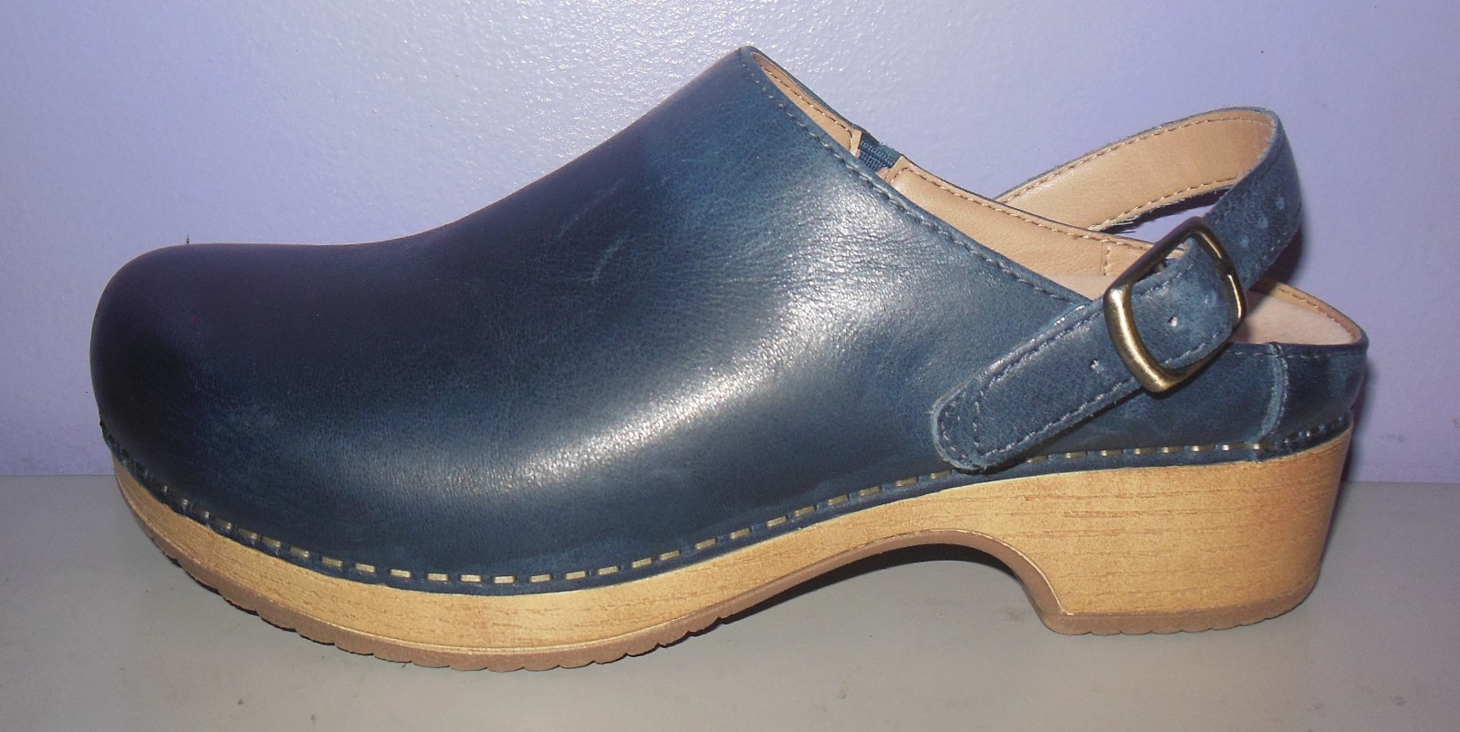 Dansko Berry Navy Blue Leather Swivel Strap Clogs Size 36 Euro 5.5-6 US