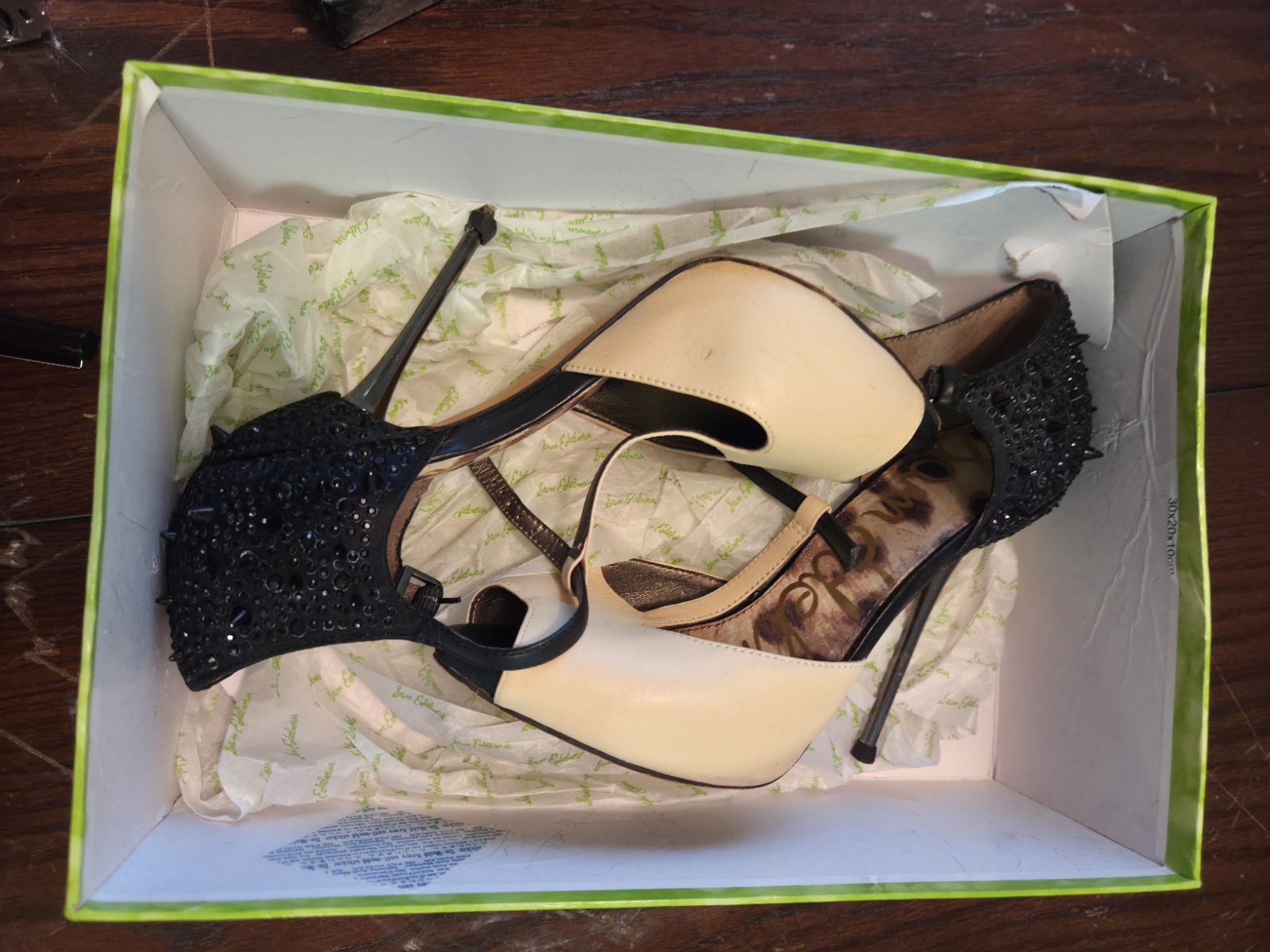 sam edelman shoes Scarlett Ivory Black. 7.5m. A3737L3902. 2011.