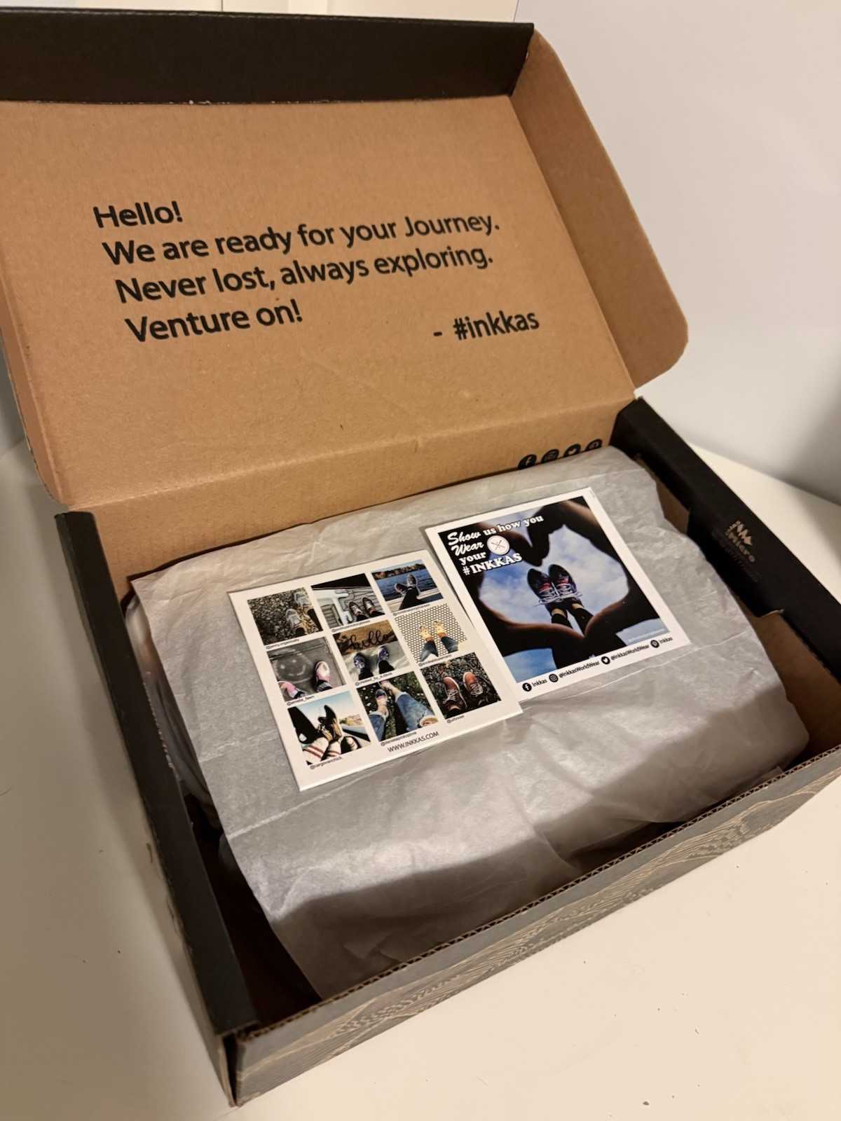Inkkas Hendrix Women’s Joggers Sneakers Multi-Color Floral, Size 9