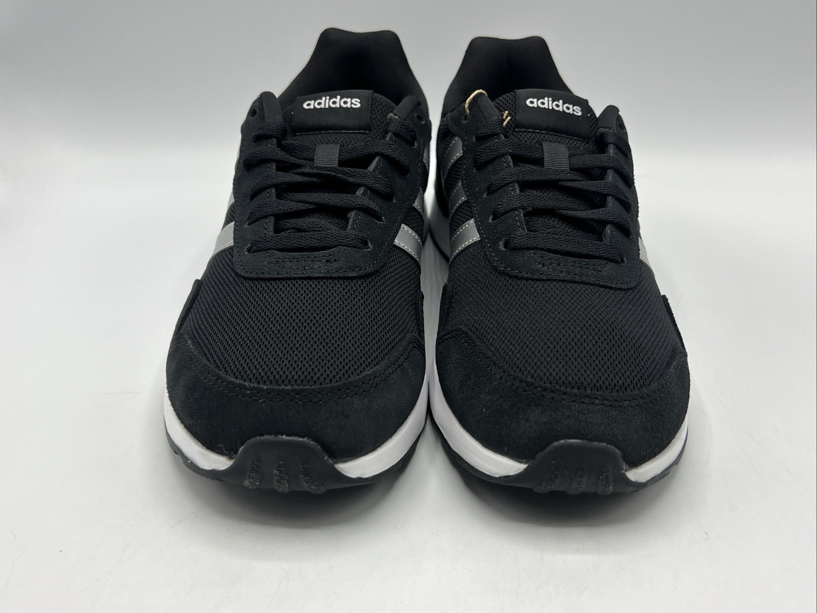 Adidas Run 60s Women’s Size 7 Black Silver Athletic Sneakers JR6626 New