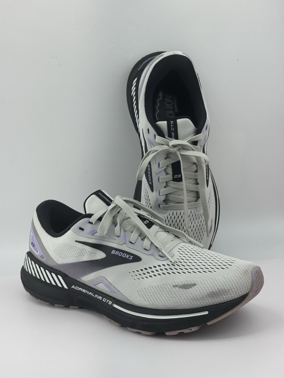 Brooks Adrenaline GTS 23 Women’s Running Shoes Size 10.5