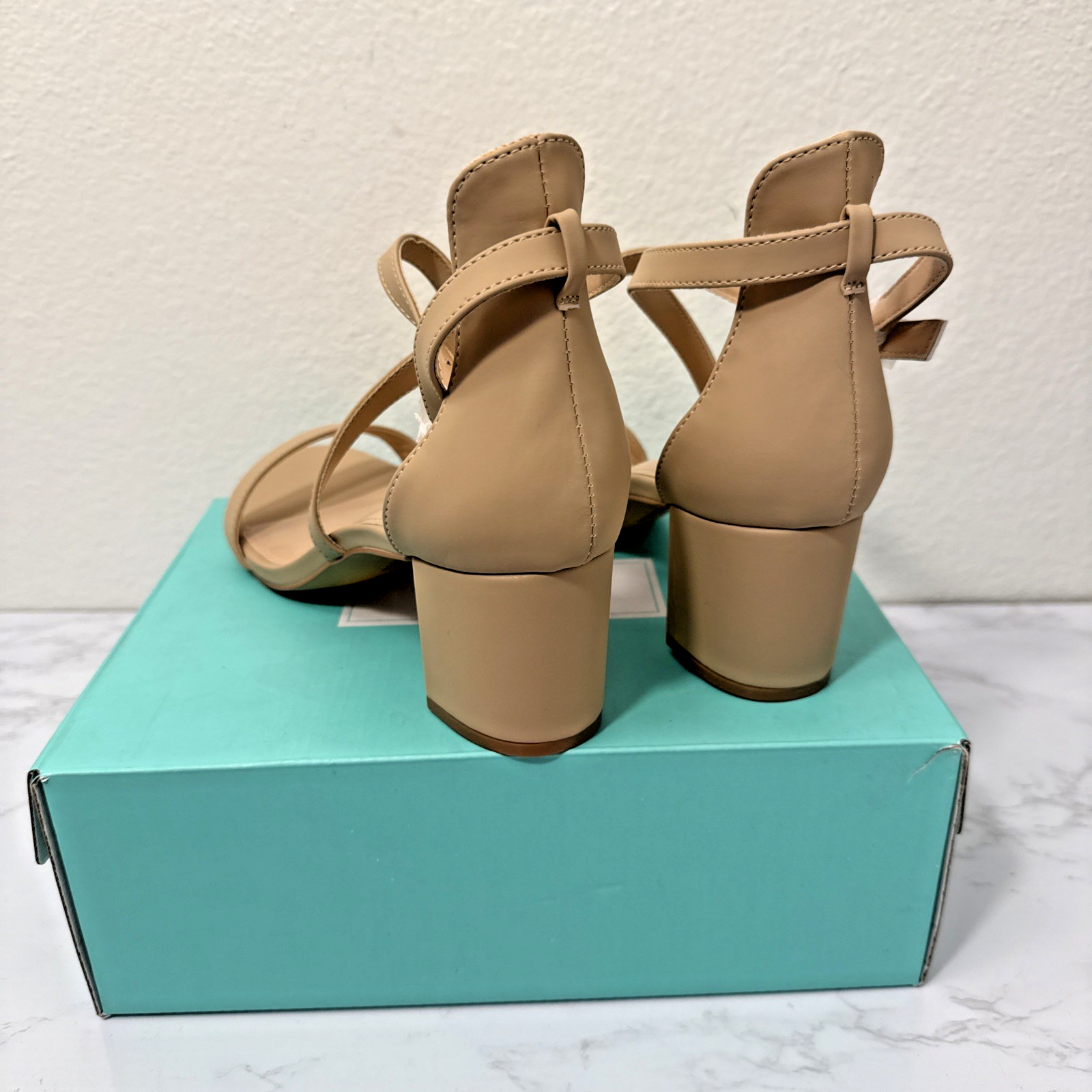 Ankis Size 11 Nude Nubuck Strappy Block Heel Sandals 2.25in Open Toe Buckle