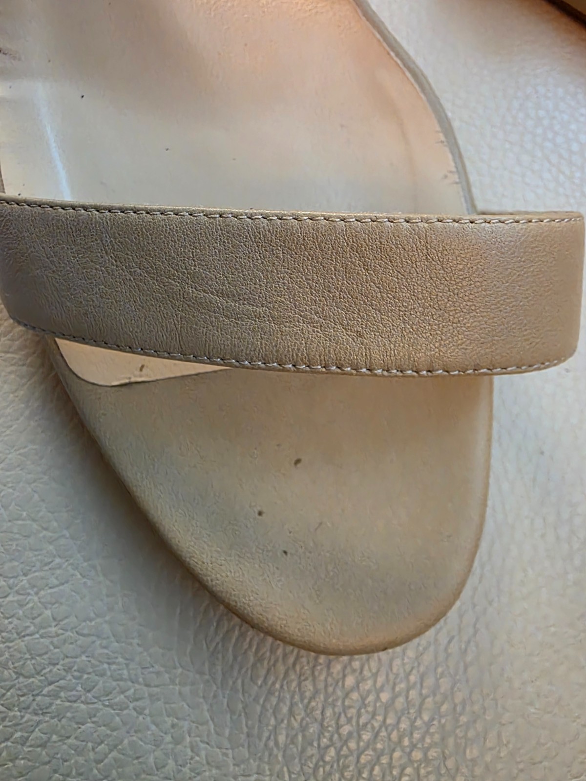 Christian Louboutin Loubi Queen 100 Leather Sandal Women’s SZ. 42