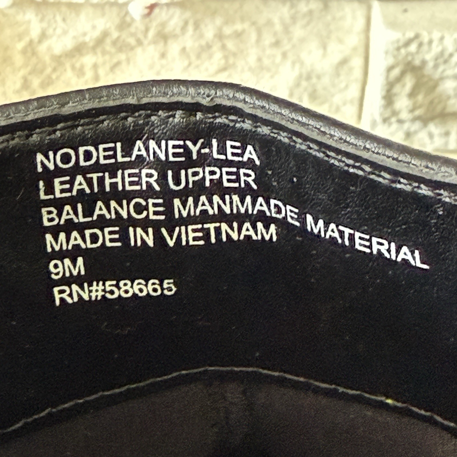 Nordstrom Darian Water Resistant Black Leather Chelsea Boot Size Women’s 9, NWT
