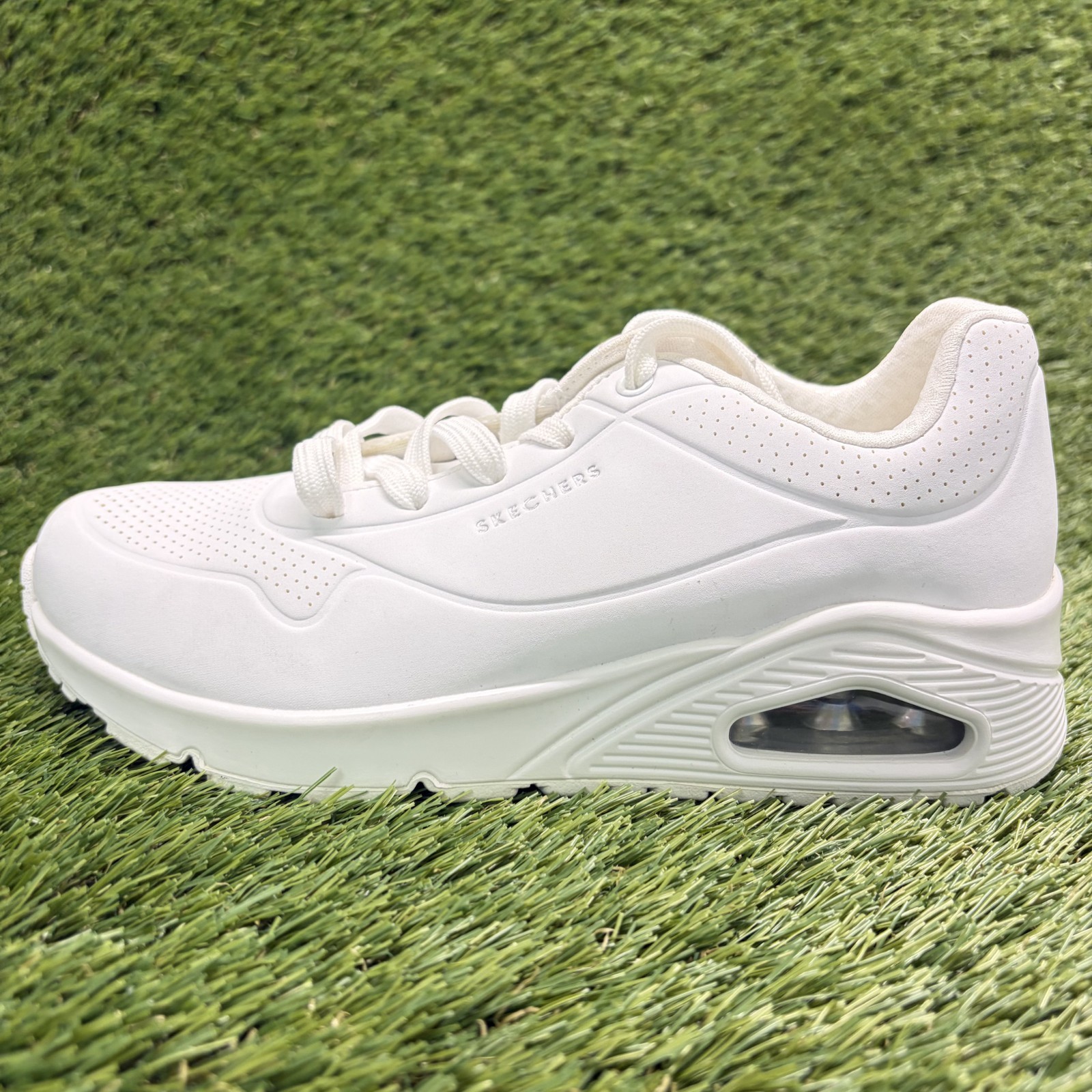 Skechers Uno-Stand on Air Womens Size 7 White Athletic Running Shoes Sneakers