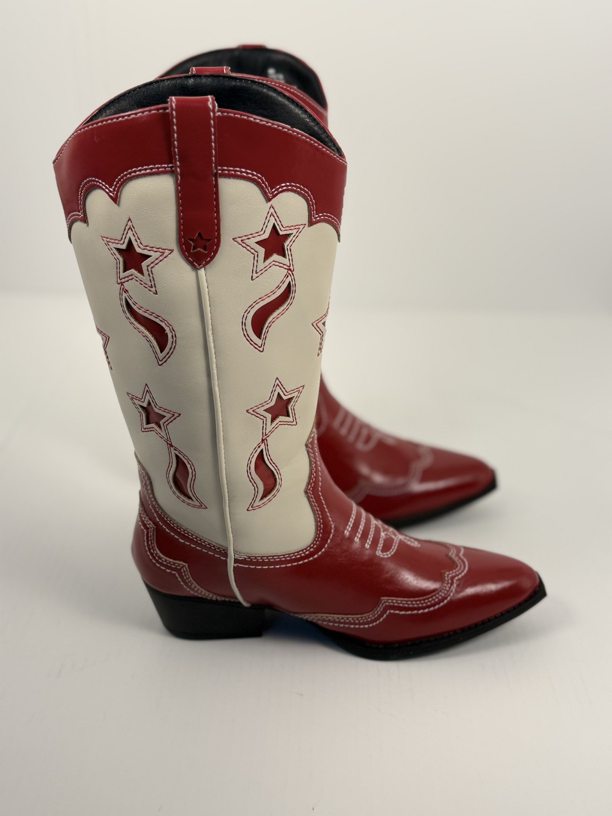 Unionbay ORETTA Western Cowboy Boots Red White Stars Womens Size 6M New