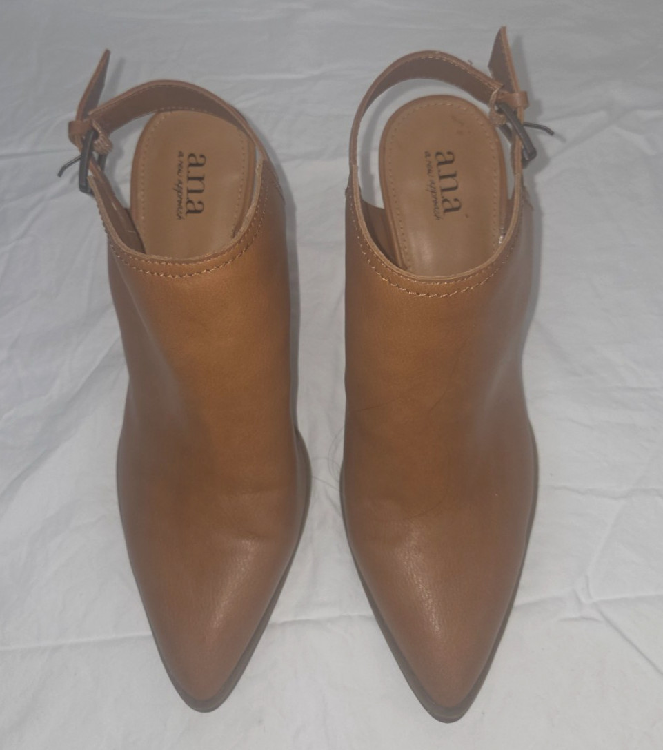 A New Day Women’s Brown Slingback Booties Pointed Toe Block Heel Size 9